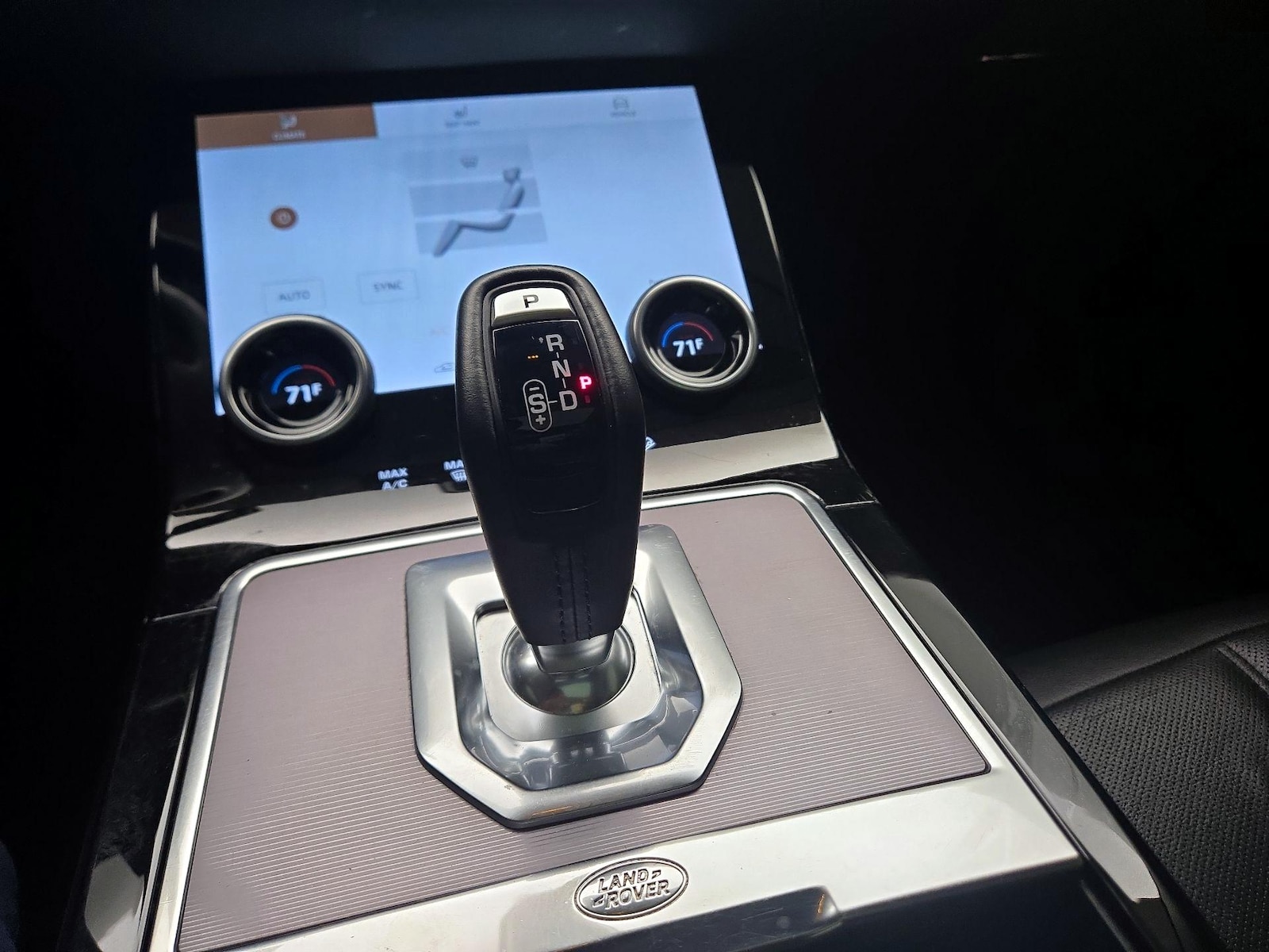 2023 Land Rover Range Rover Evoque SE - Photo 19