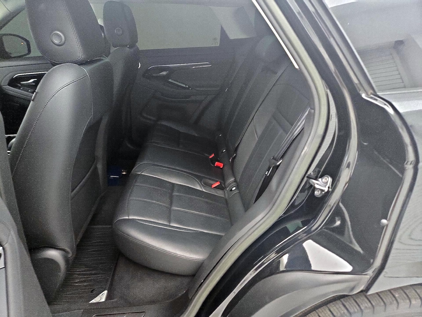 2023 Land Rover Range Rover Evoque SE - Photo 22