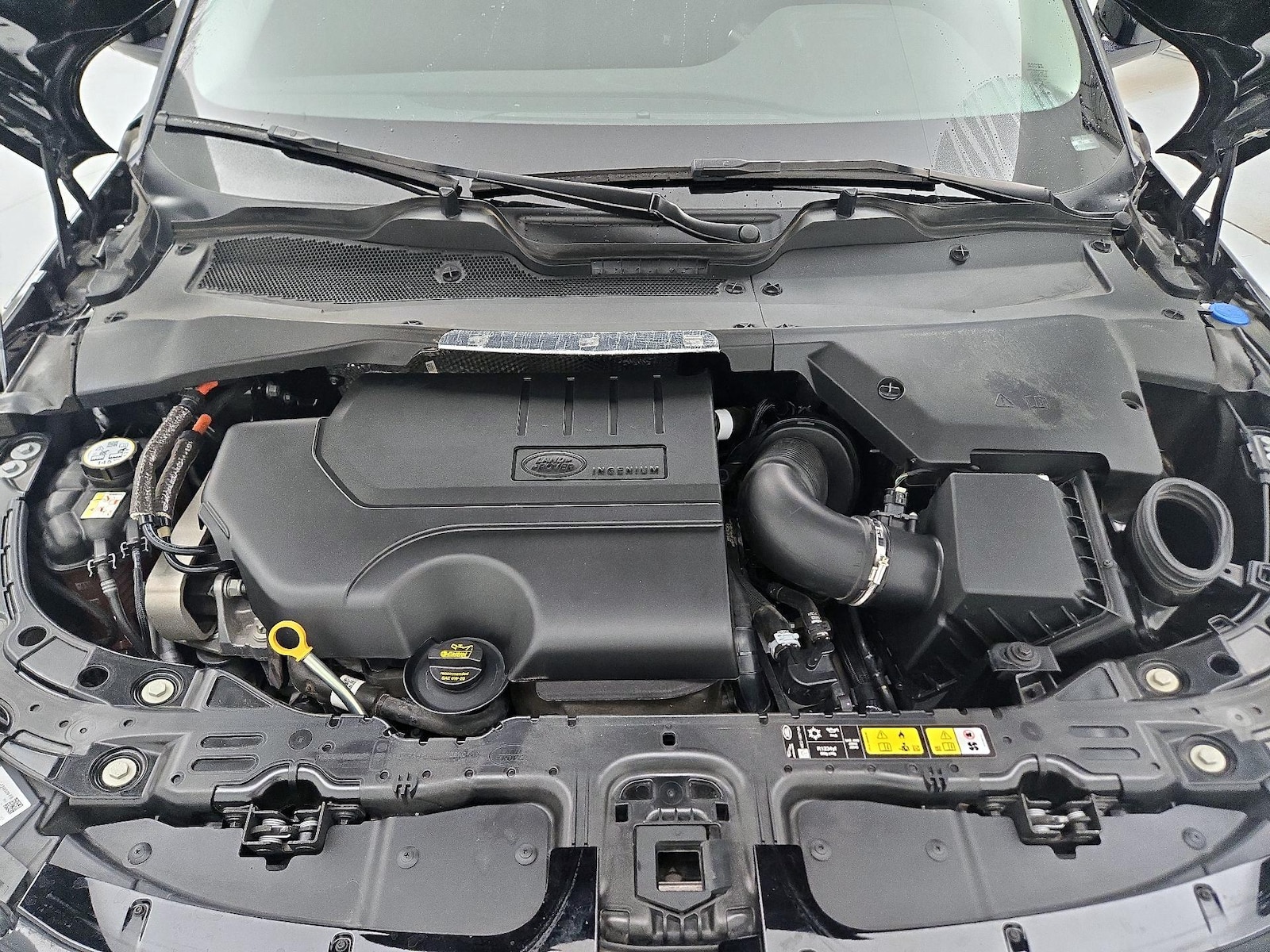 2023 Land Rover Range Rover Evoque SE - Photo 24