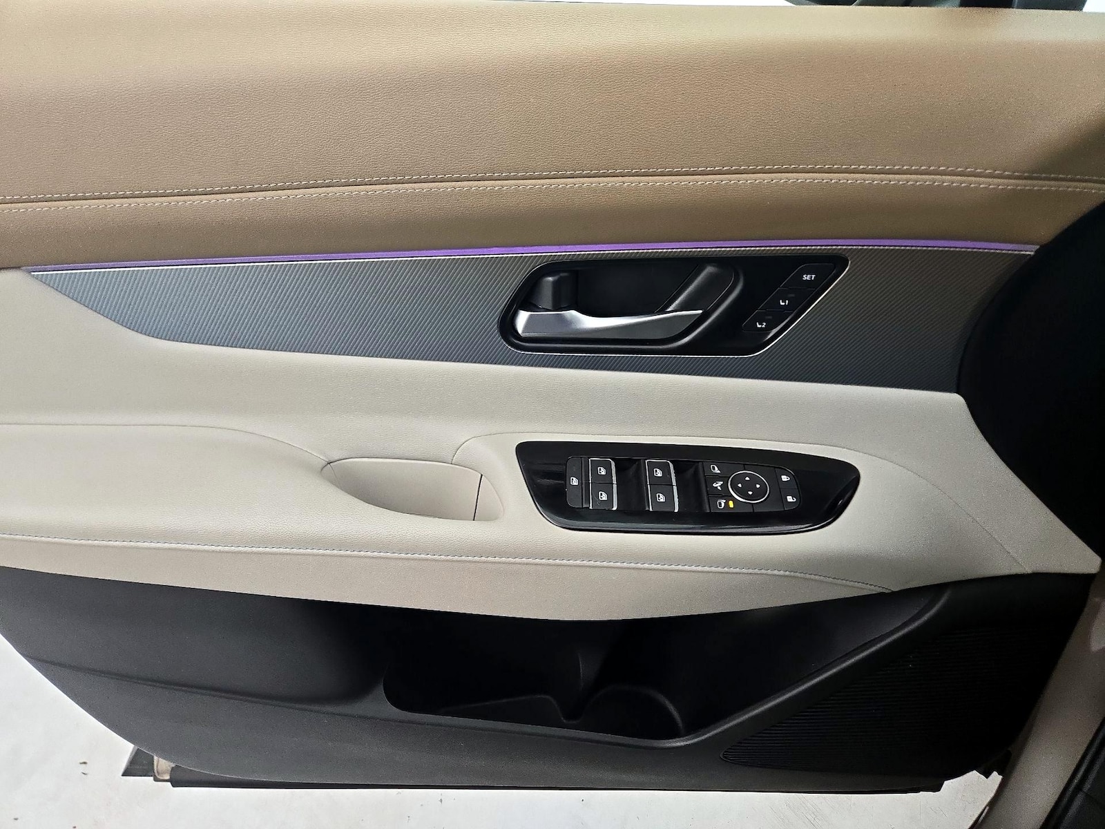2025 Nissan Murano Platinum - Photo 13