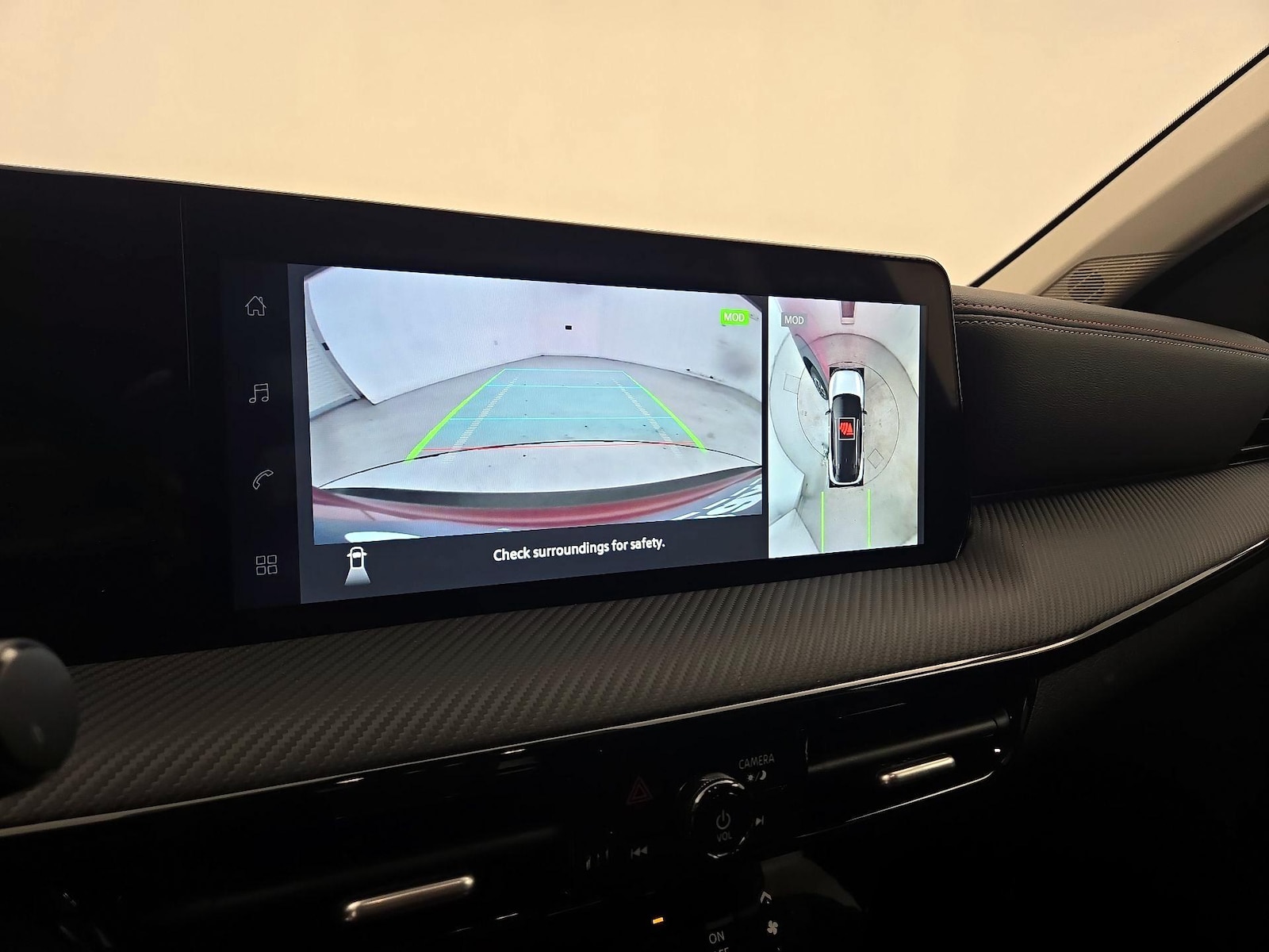 2026 Nissan KICKS SR - Photo 15