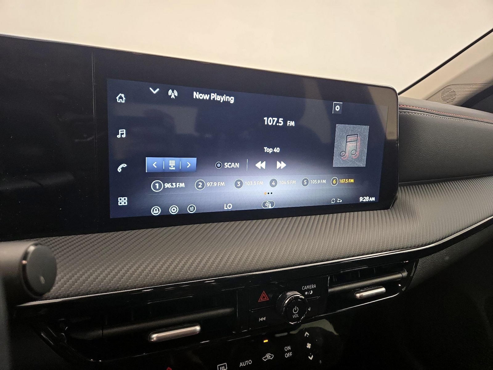 2026 Nissan KICKS SR - Photo 16