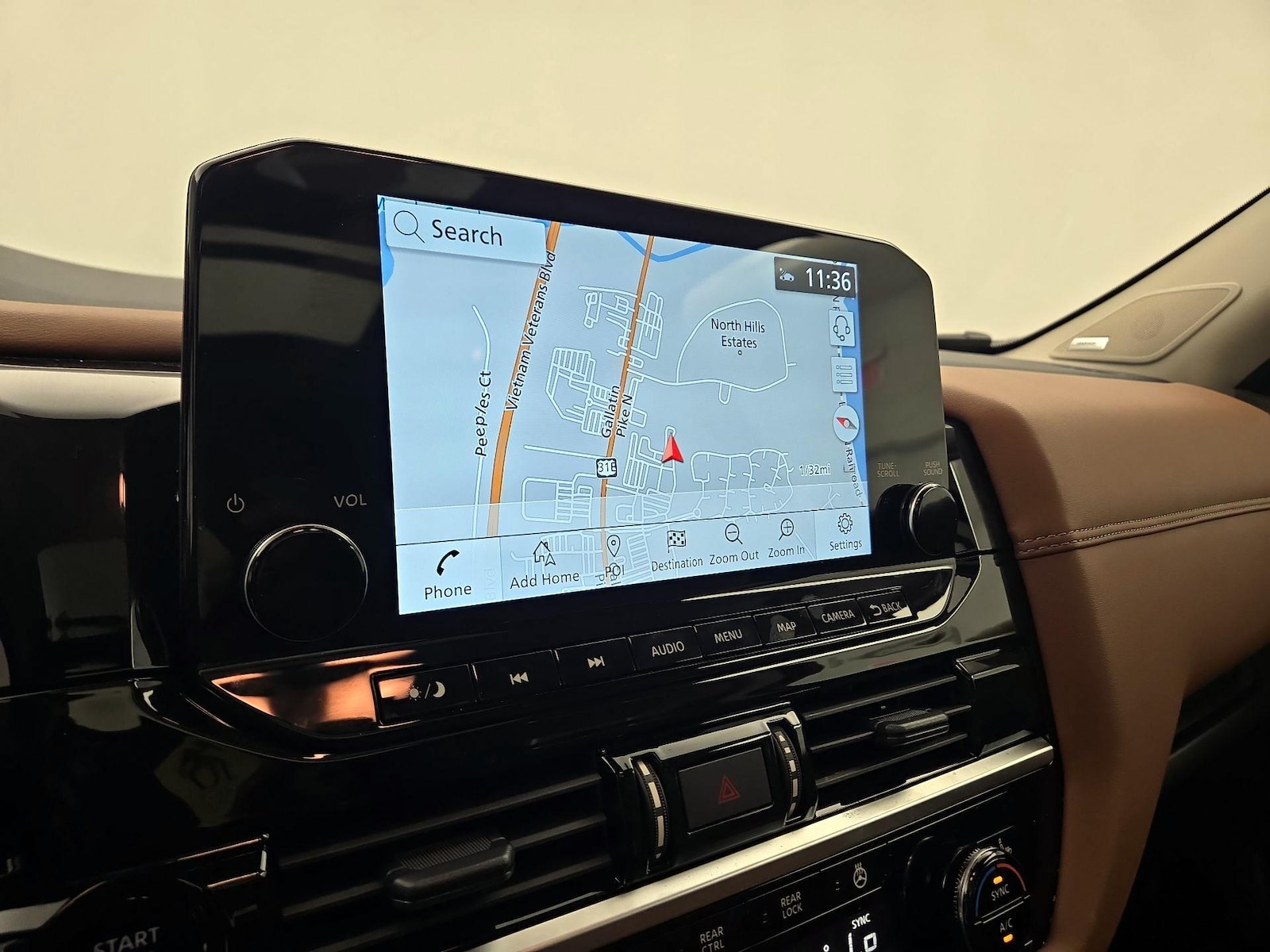 2025 Nissan Pathfinder Platinum - Photo 15