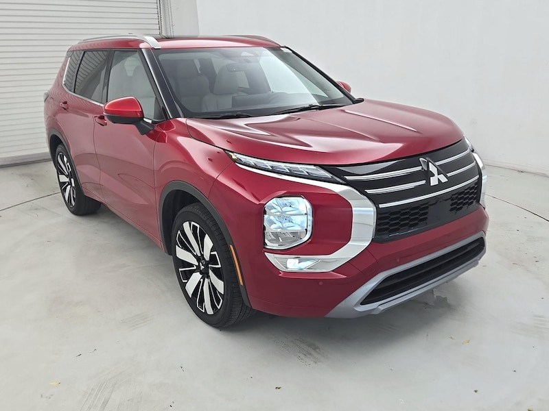 2025 Mitsubishi Outlander SEL