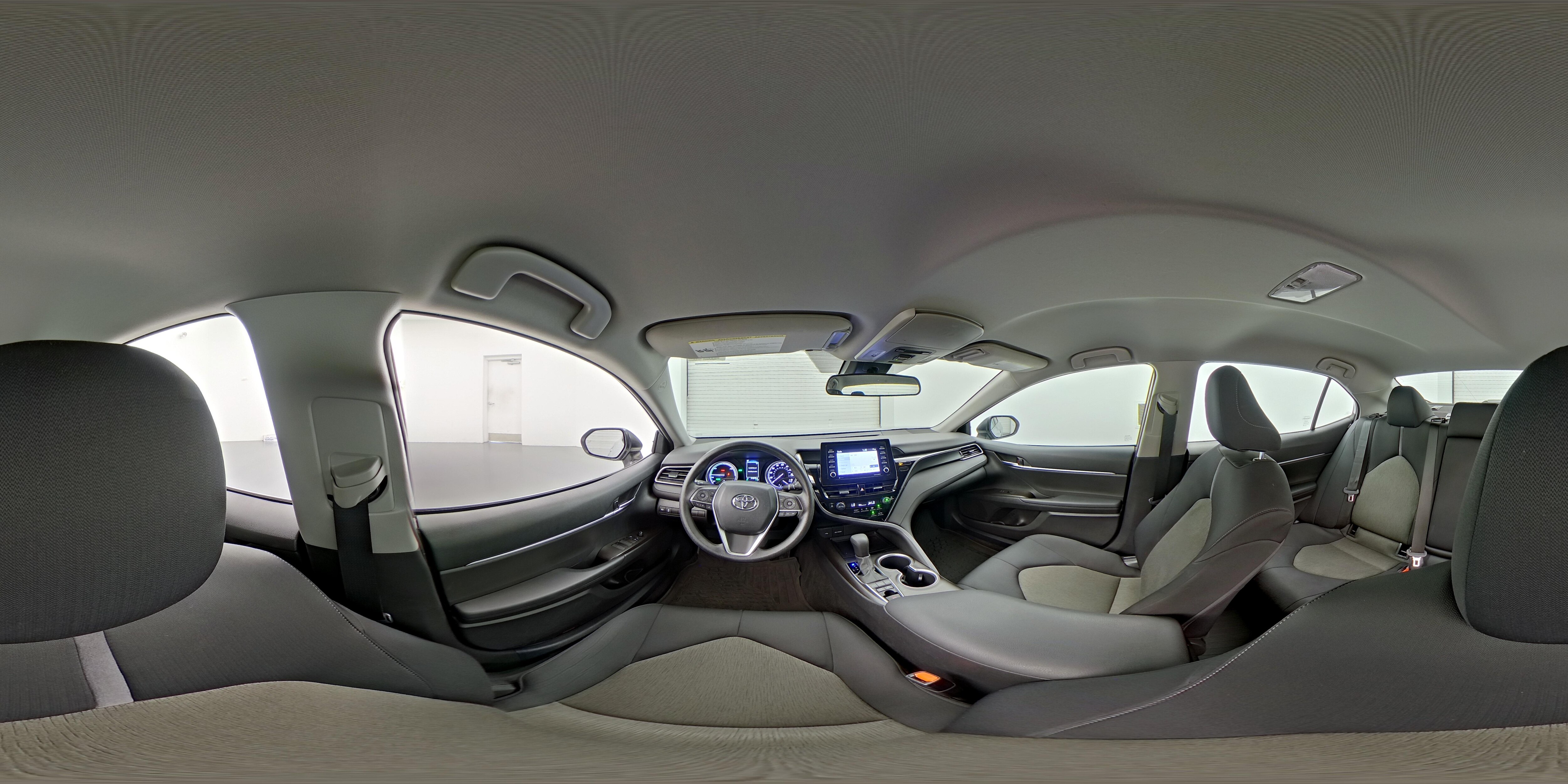2022 Toyota Camry LE - Photo 25