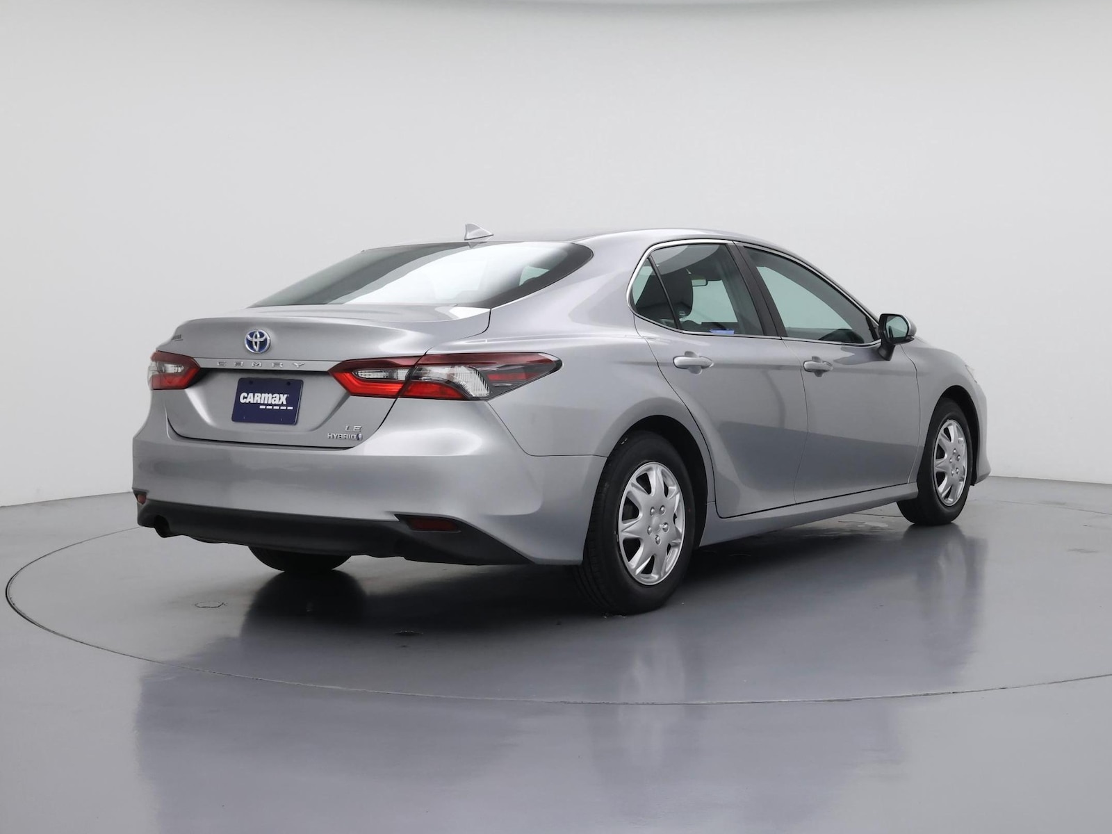2022 Toyota Camry LE - Photo 9