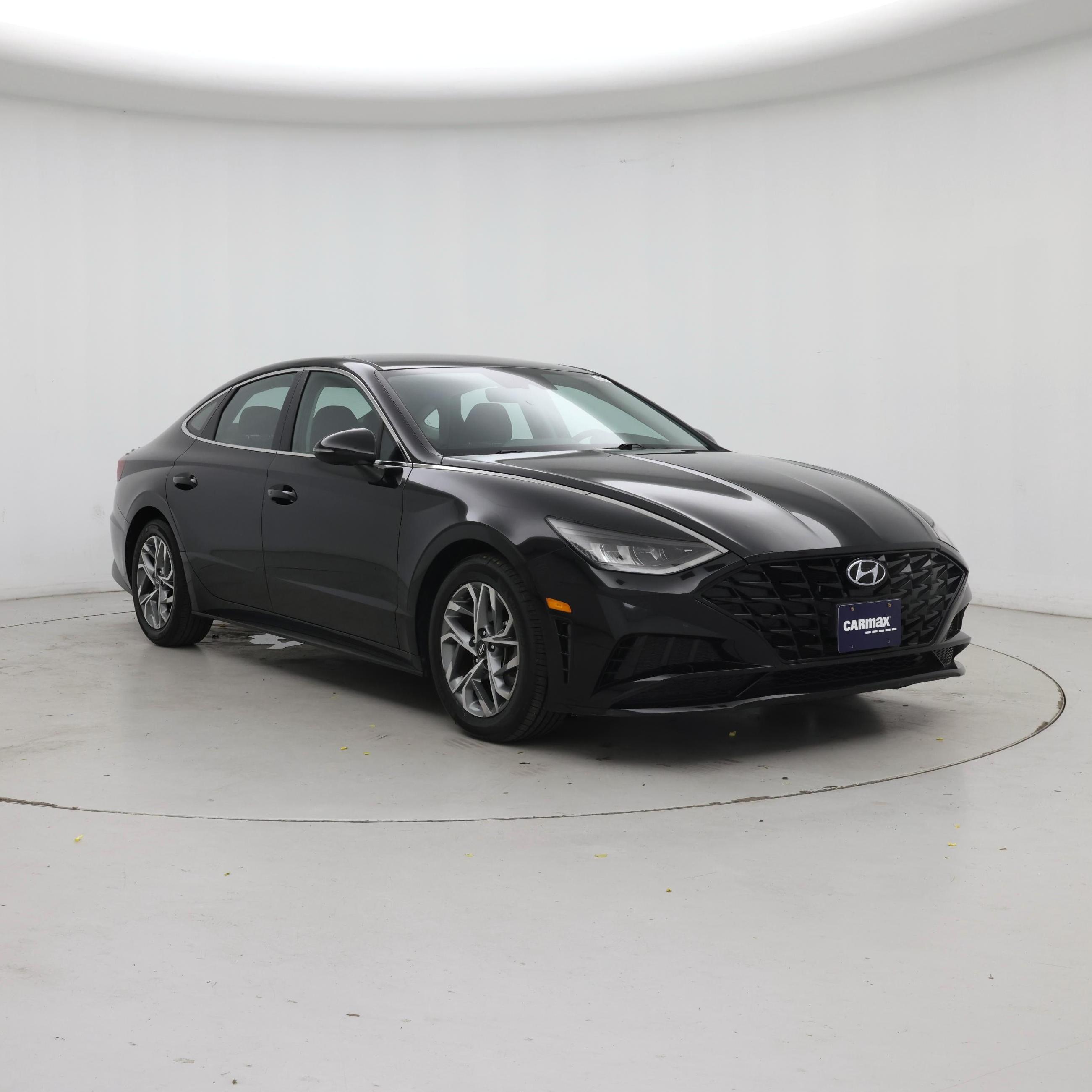 Black 2022 Hyundai Sonata Sedan Front-Wheel Drive Automatic