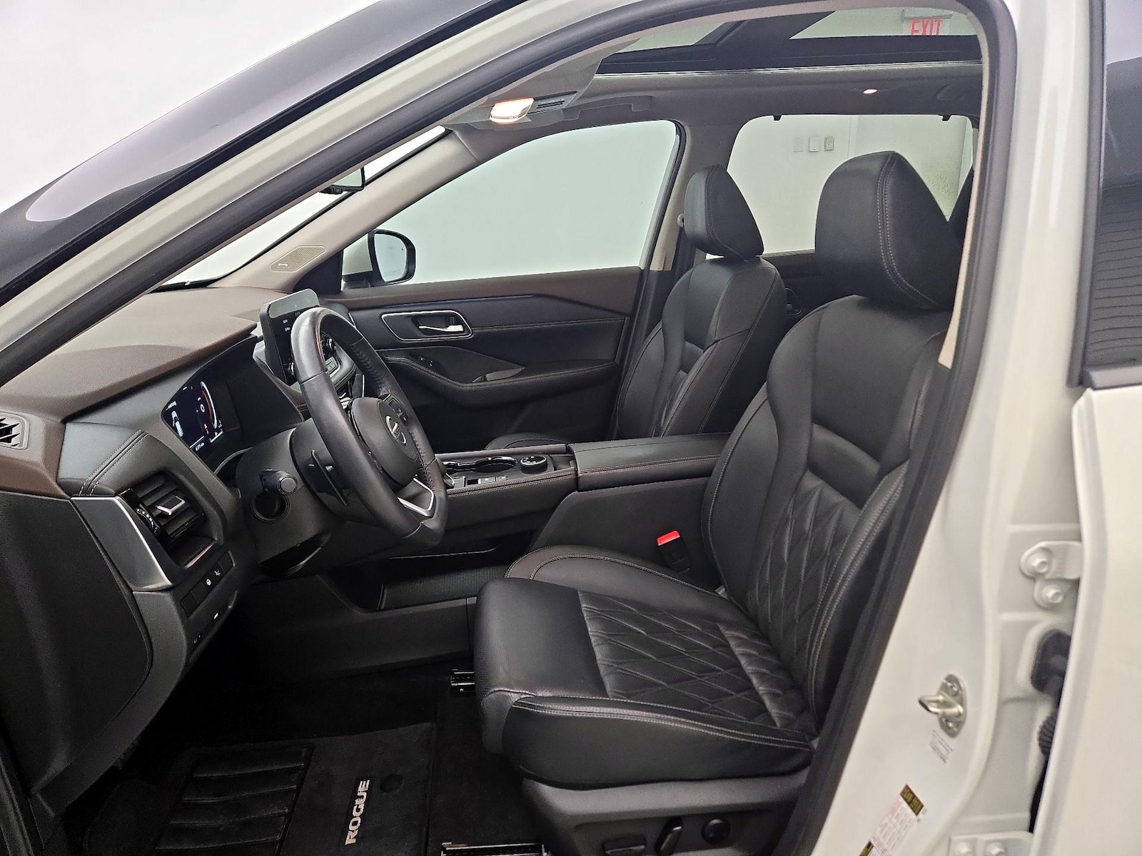 2021 Nissan Rogue Platinum - Photo 12