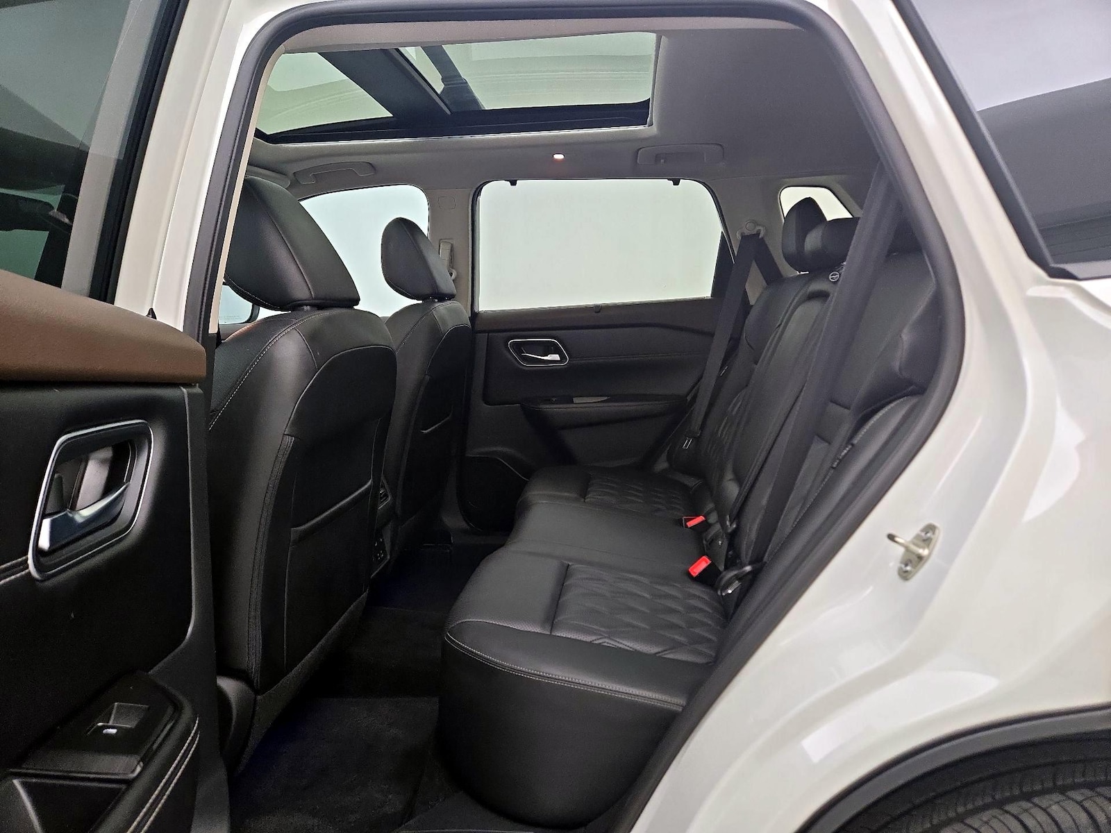 2021 Nissan Rogue Platinum - Photo 21