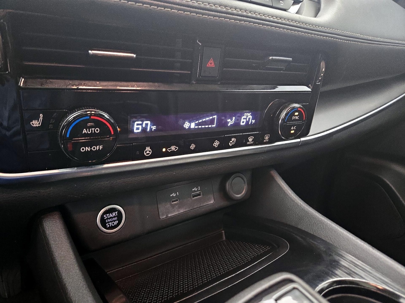 2022 Nissan Rogue SV - Photo 17