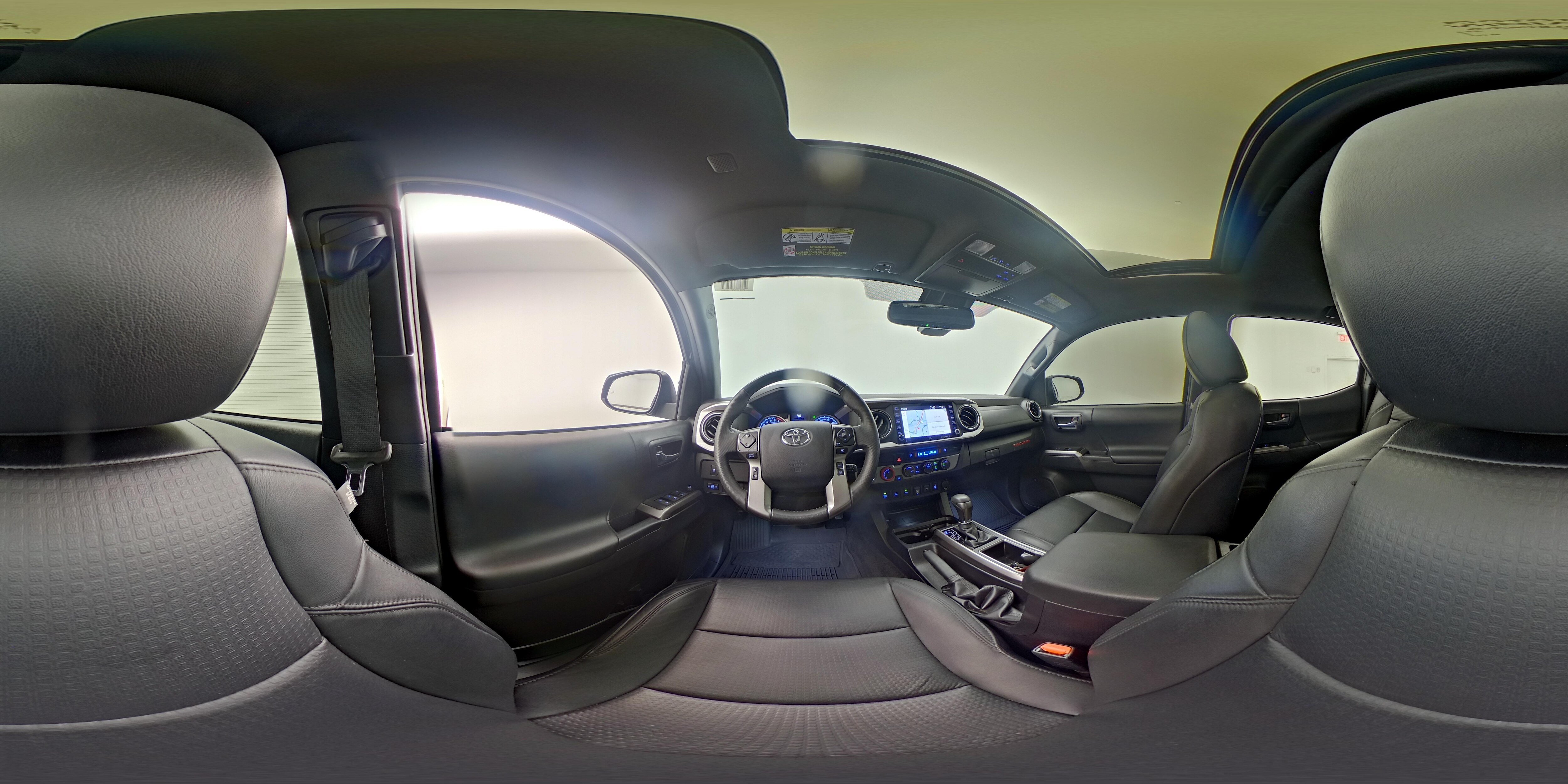 2023 Toyota Tacoma Limited - Photo 29