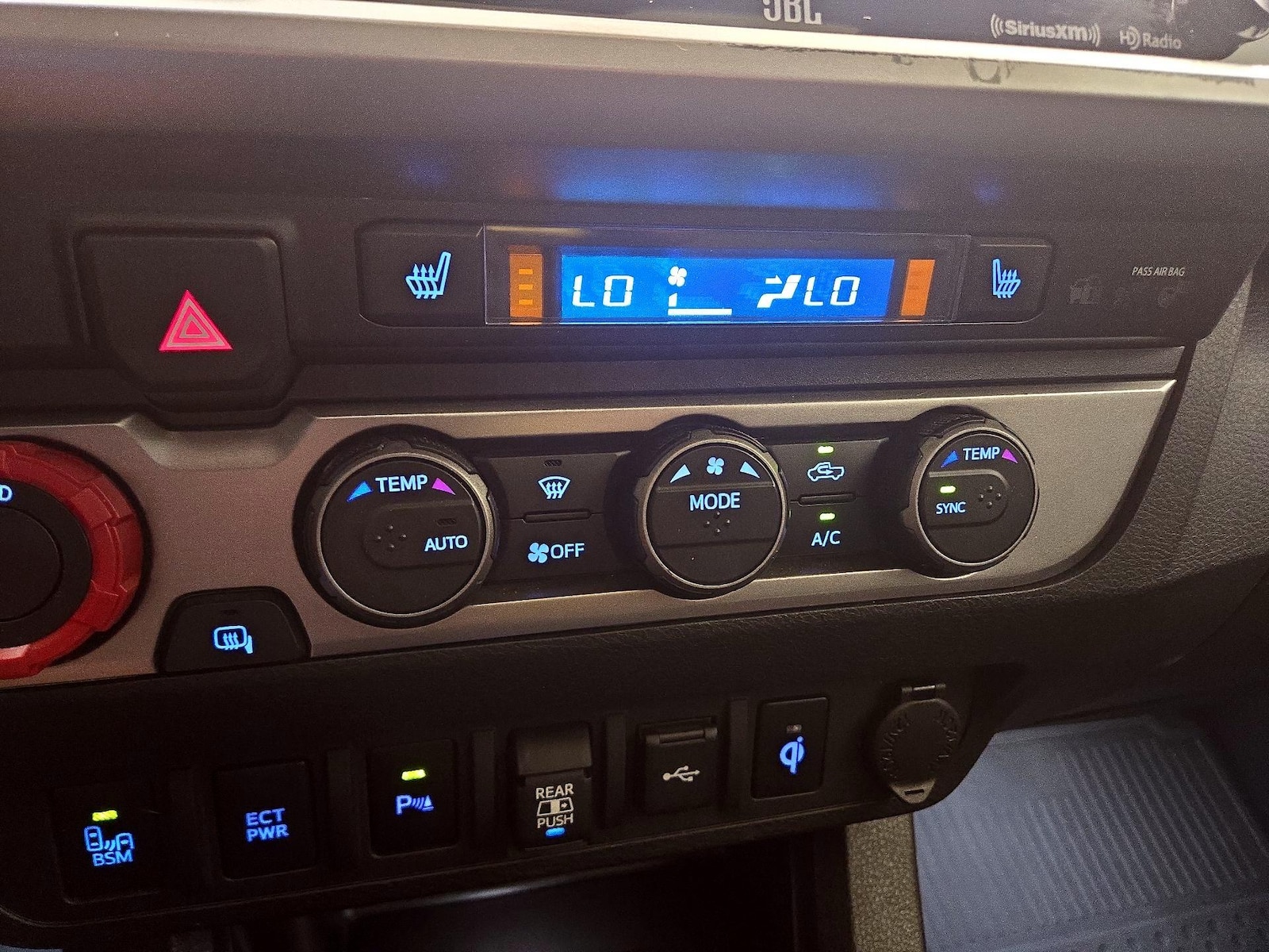 2023 Toyota Tacoma Limited - Photo 18