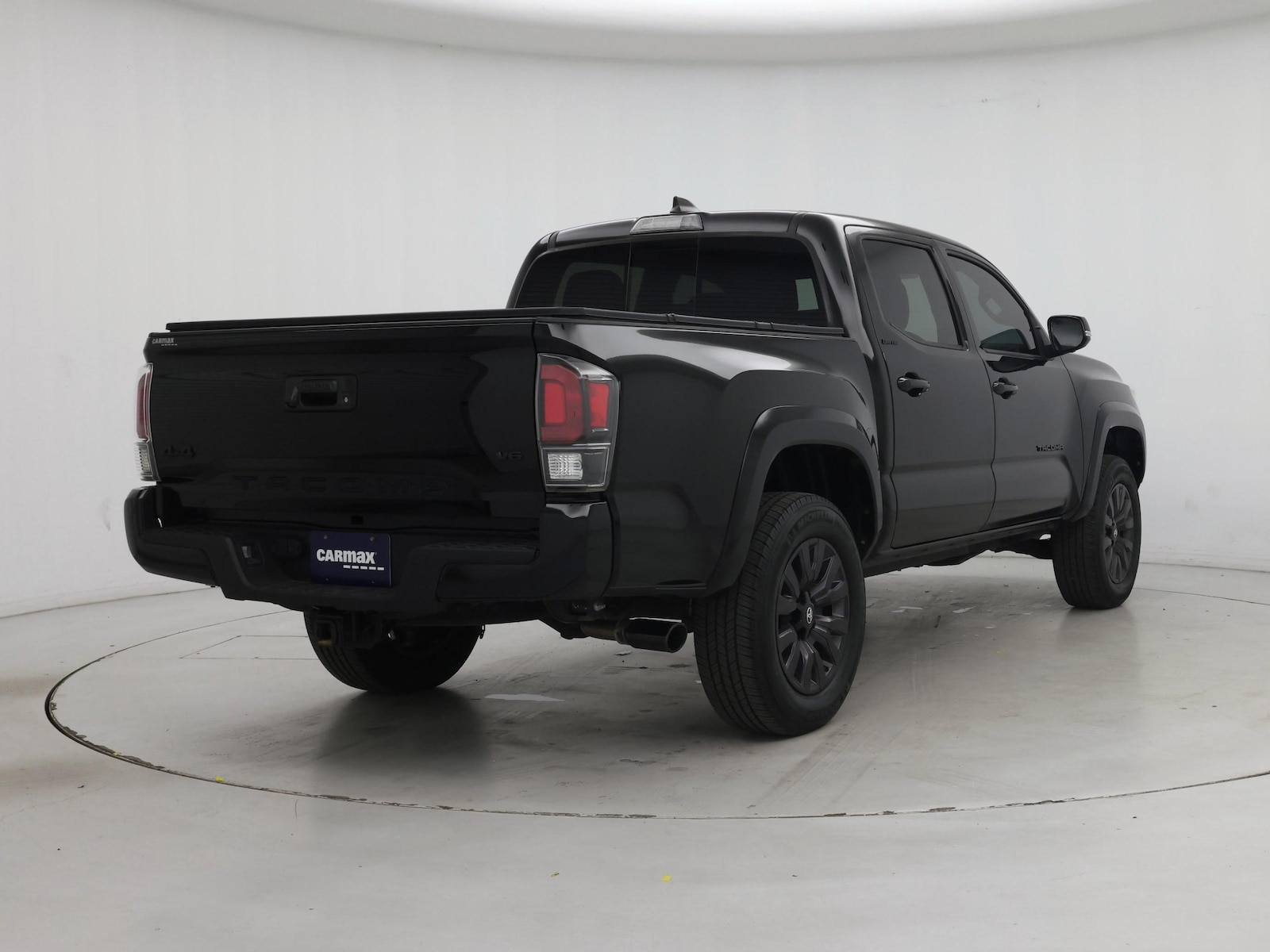 2023 Toyota Tacoma Limited - Photo 9