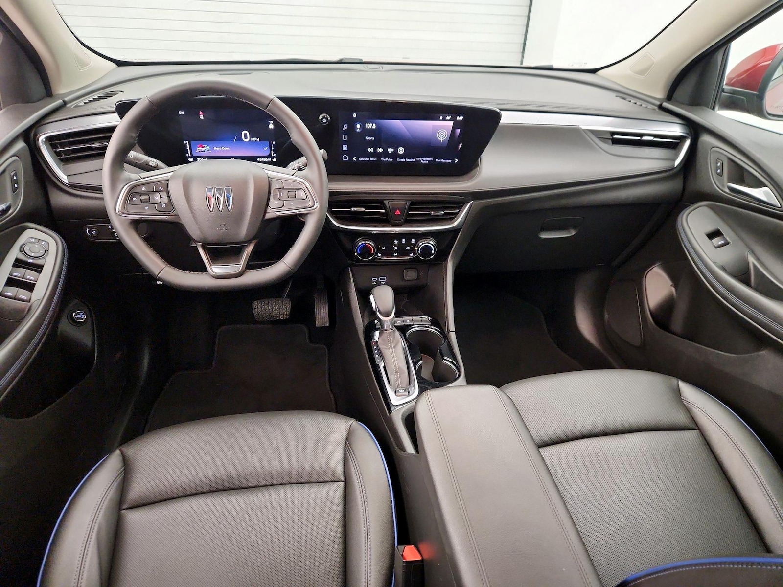 2025 Buick Encore GX Sport Touring - Photo 10