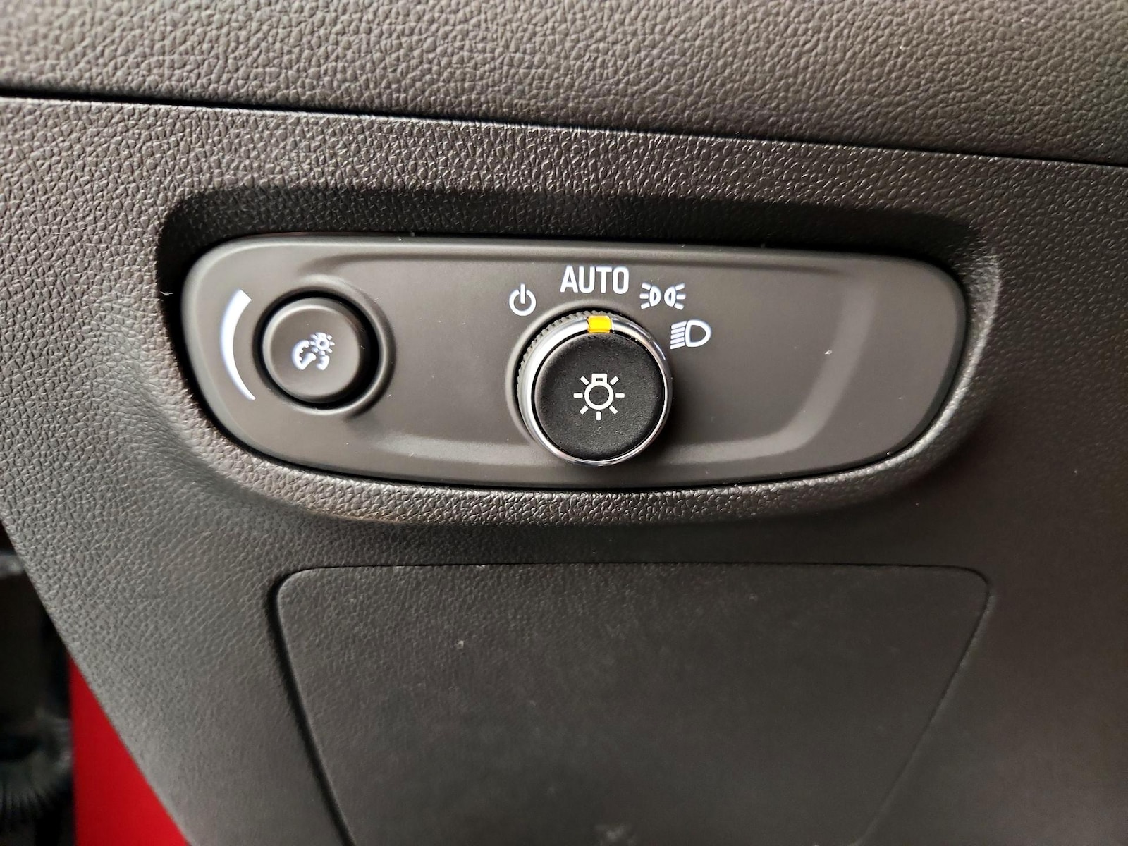 2025 Buick Encore GX Sport Touring - Photo 14