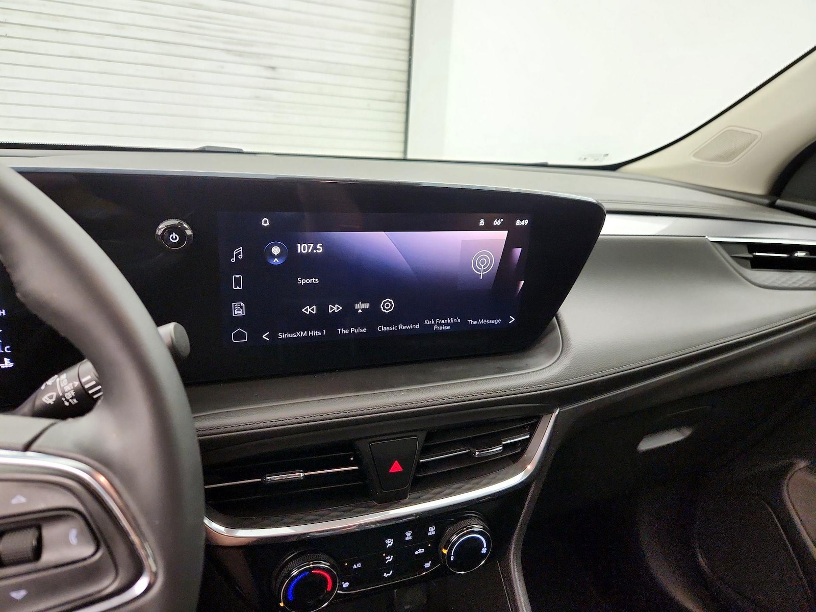2025 Buick Encore GX Sport Touring - Photo 16