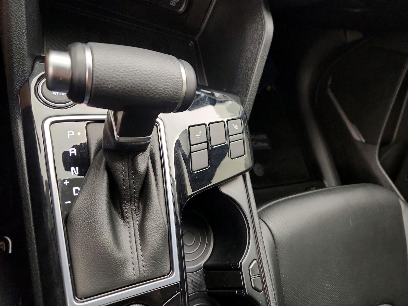 2025 Kia Sportage X-Line - Photo 18