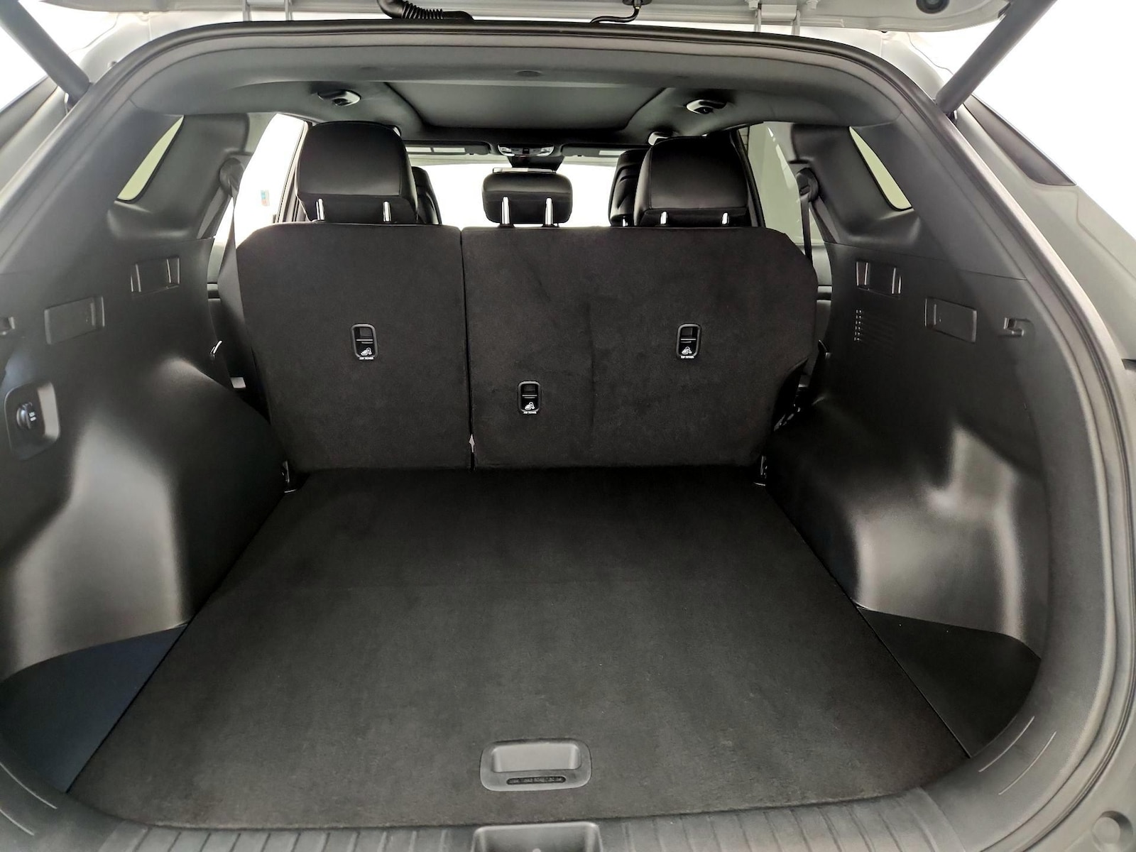 2025 Kia Sportage X-Line - Photo 21