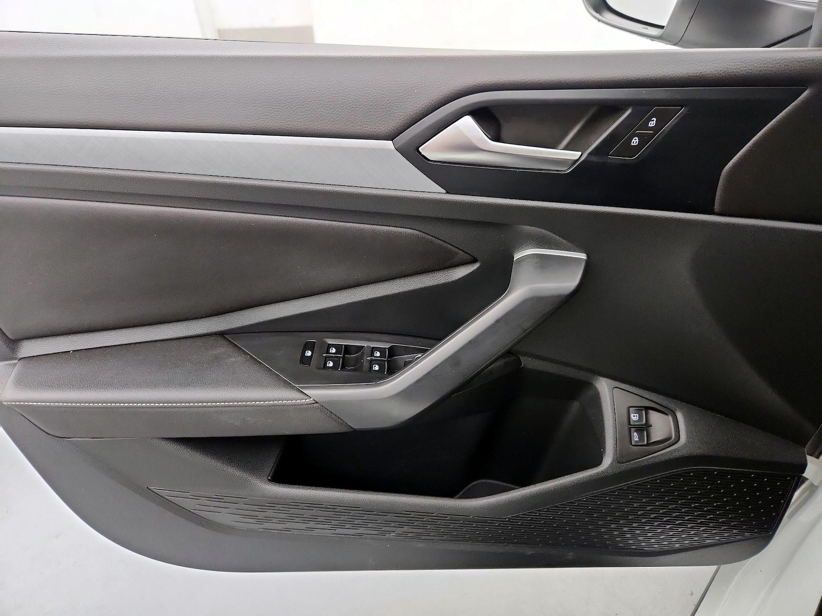 2024 Volkswagen Jetta SE - Photo 13