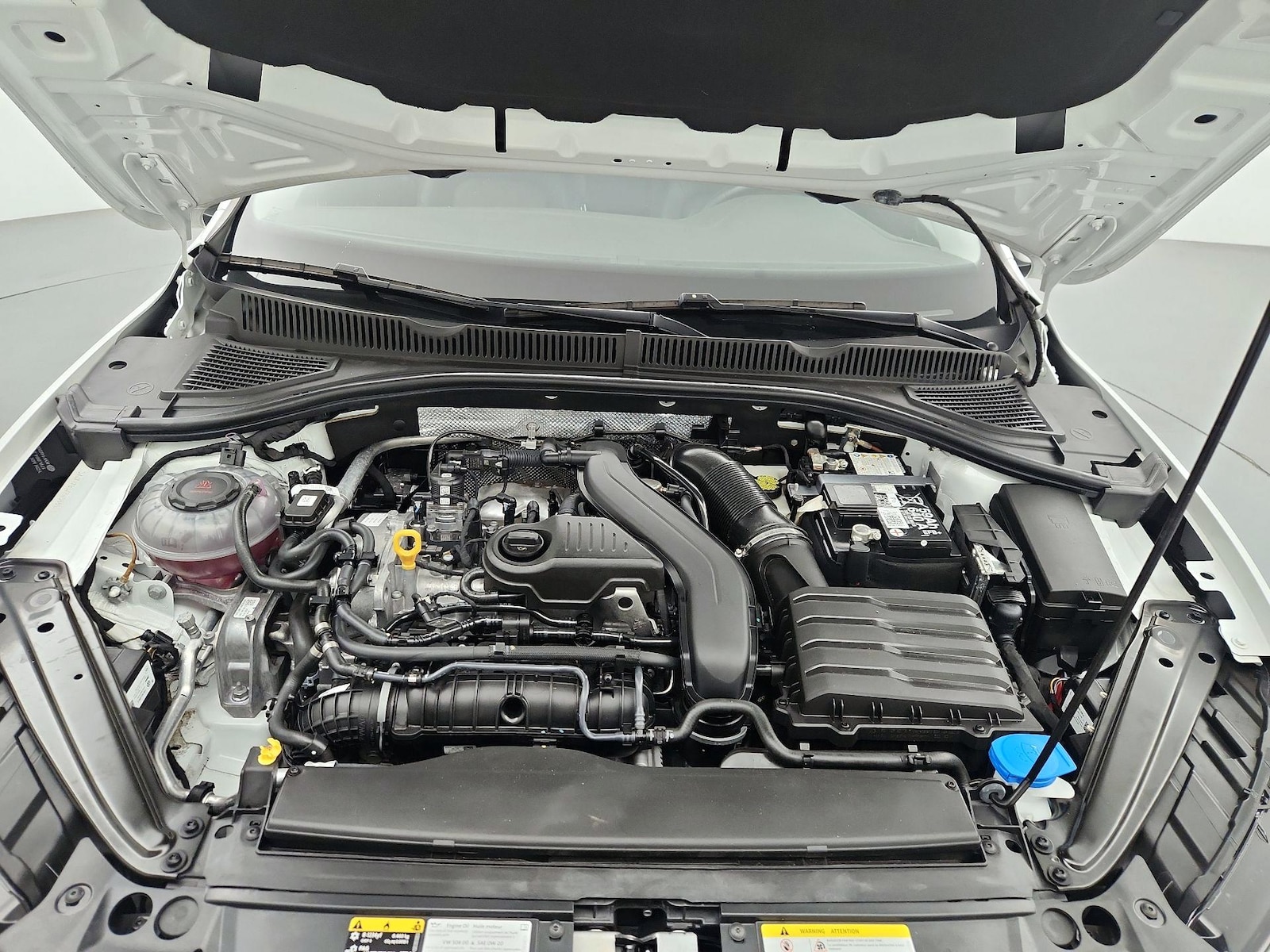 2024 Volkswagen Jetta SE - Photo 23