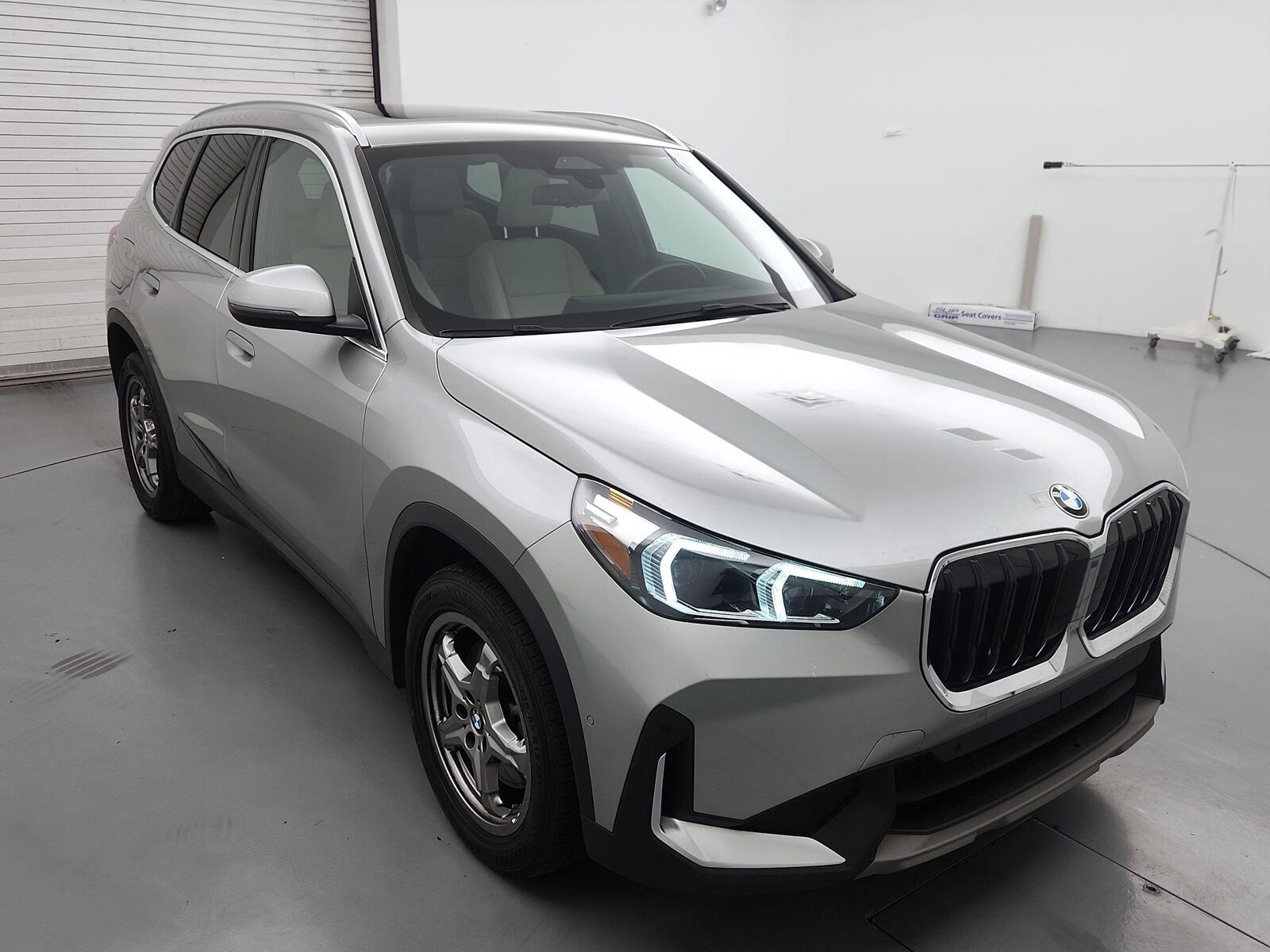 2023 BMW X1