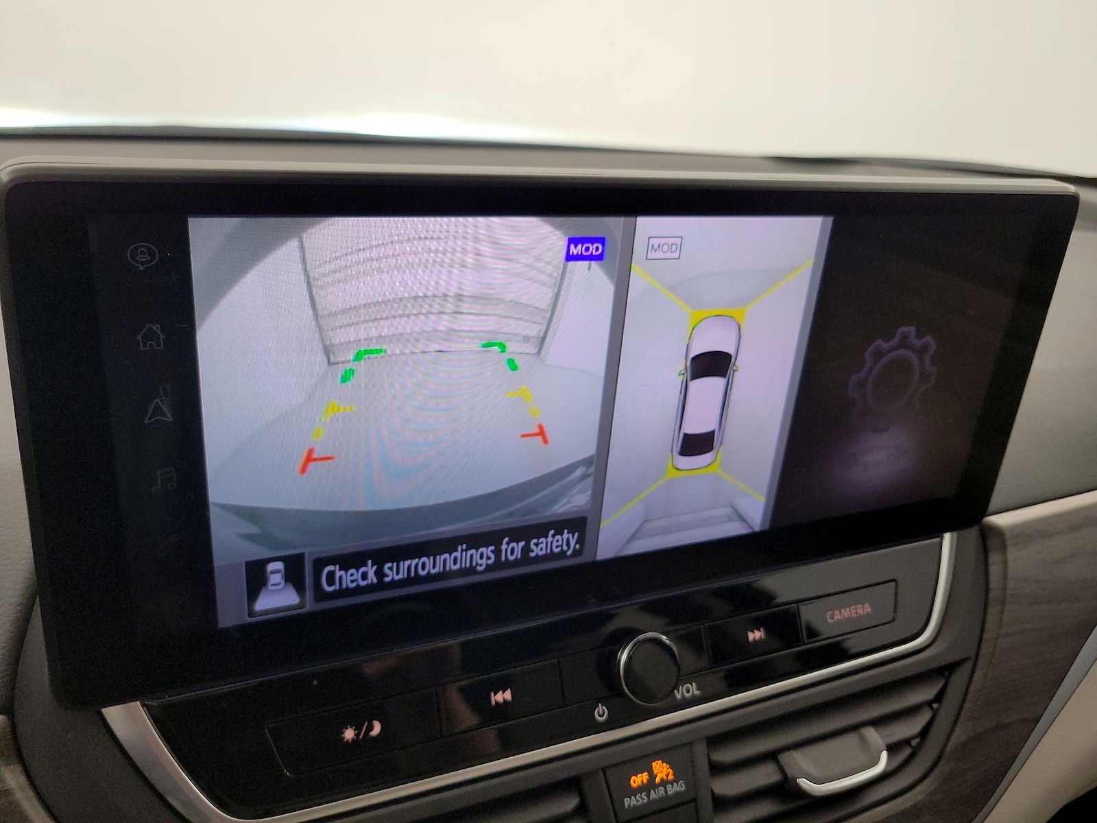 2025 Nissan Altima SL - Photo 16