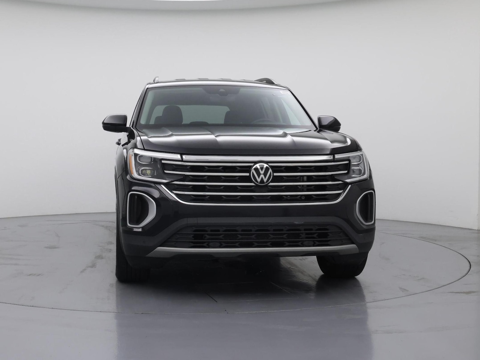 2025 Volkswagen Atlas SE w/Tech - Photo 6