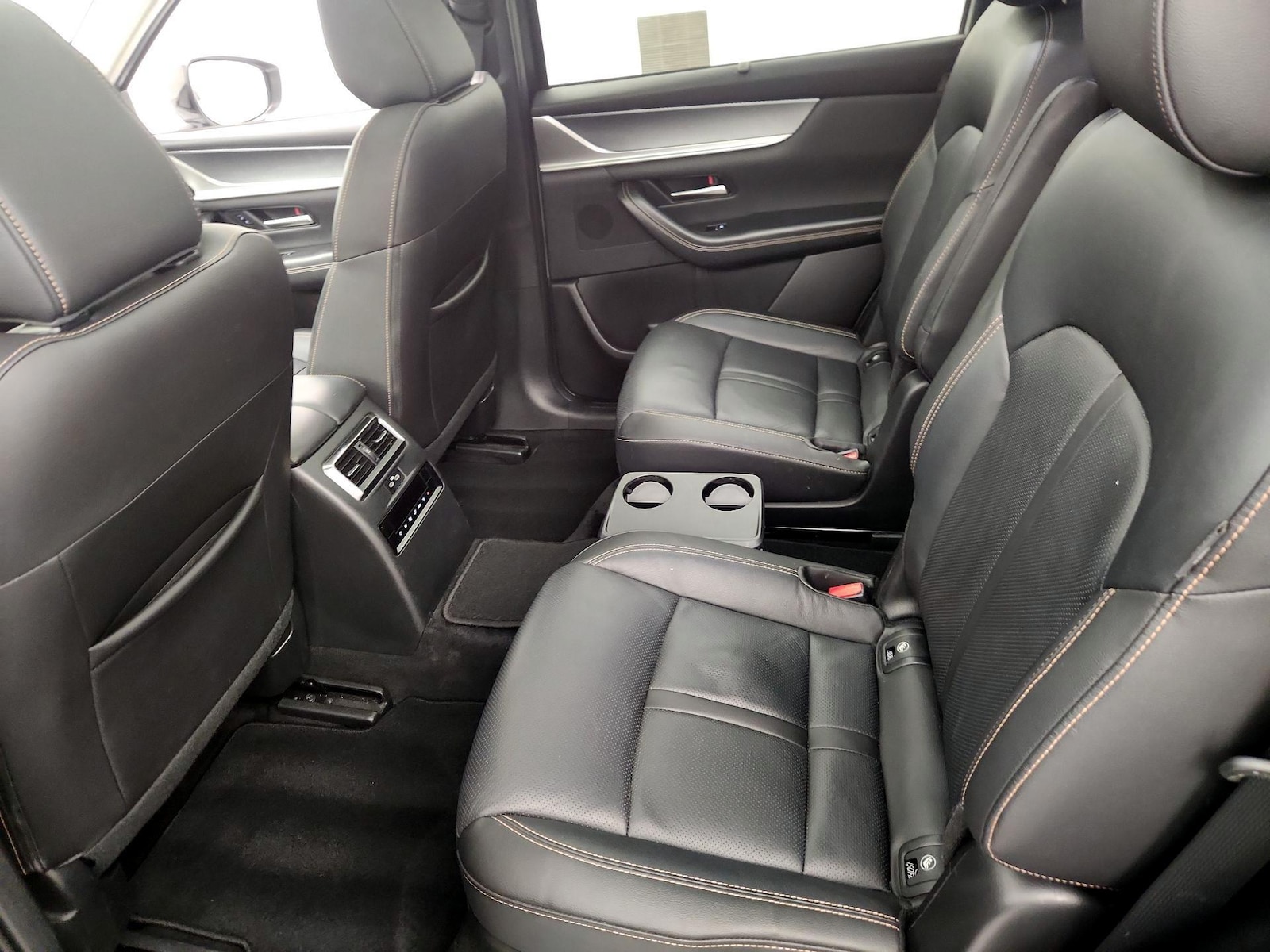 Rear Air Conditioning