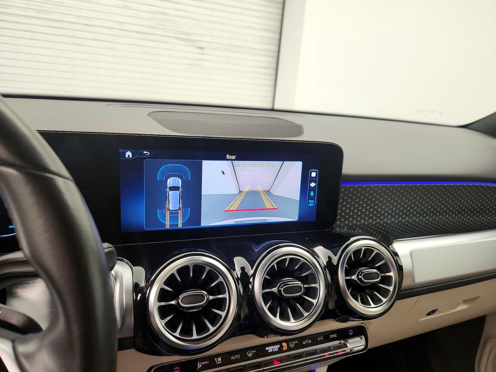 2025 Mercedes-Benz GLB Base - Photo 15