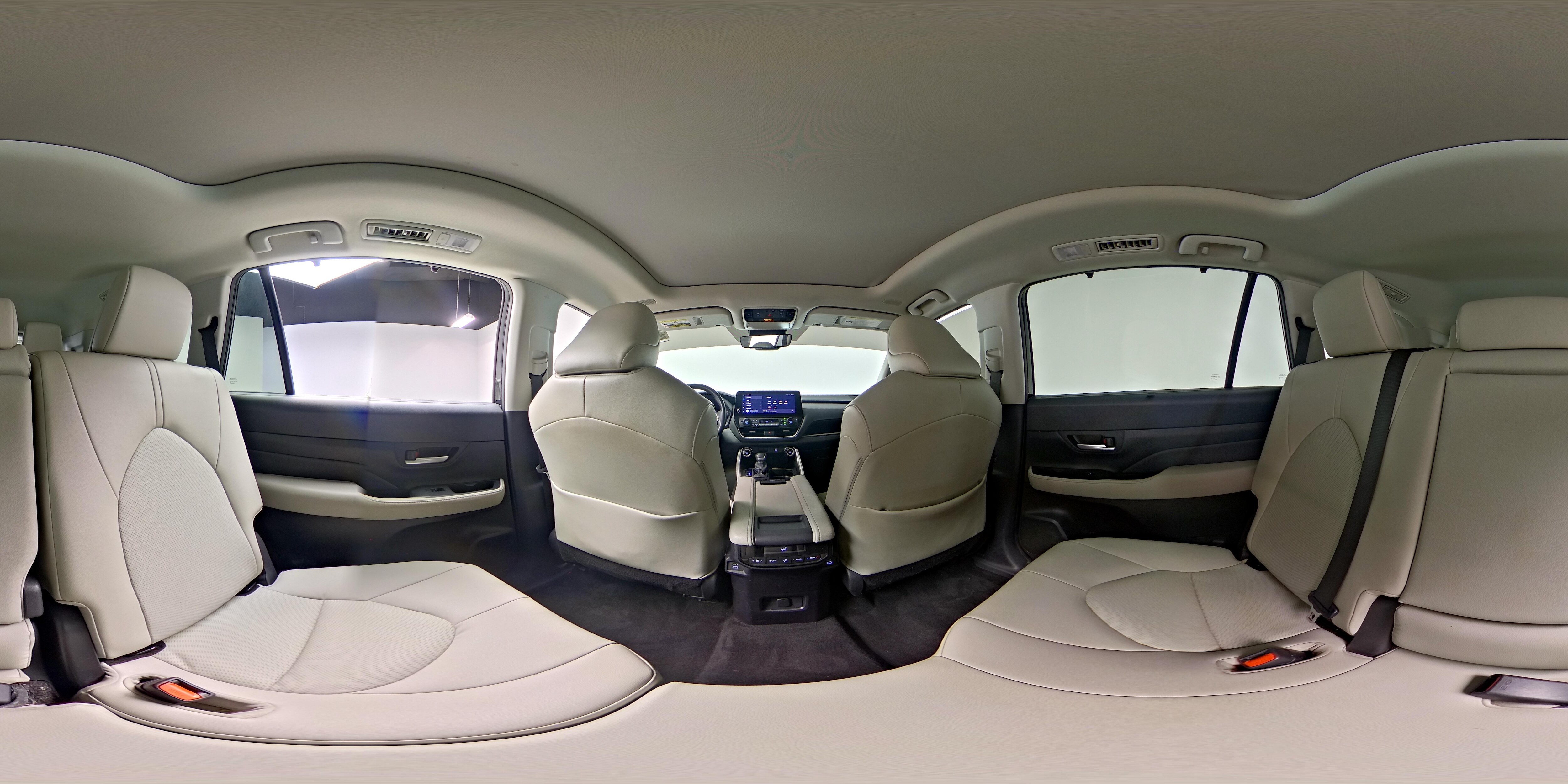 2024 Toyota Grand Highlander XLE - Photo 28