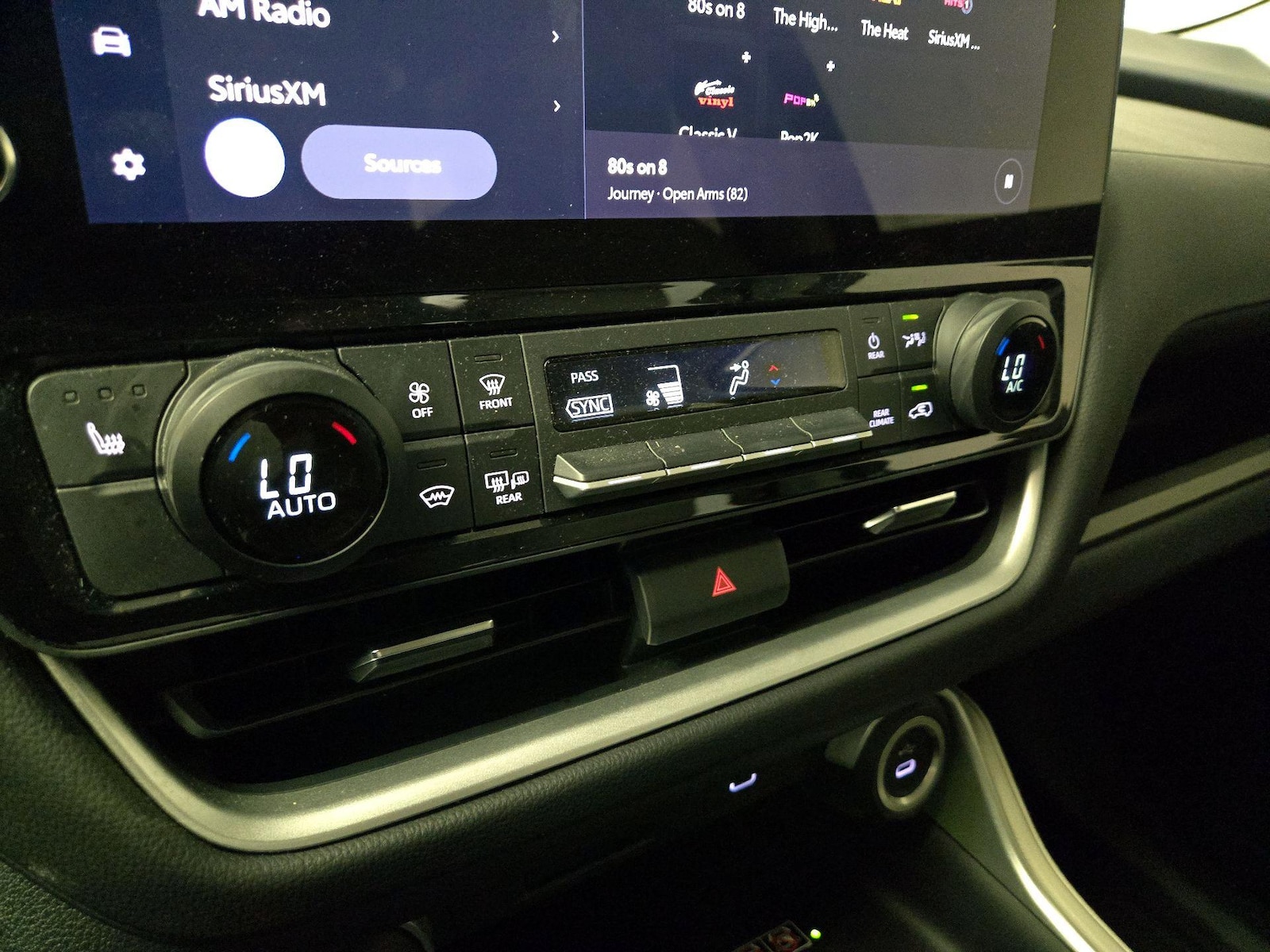 2024 Toyota Grand Highlander XLE - Photo 17