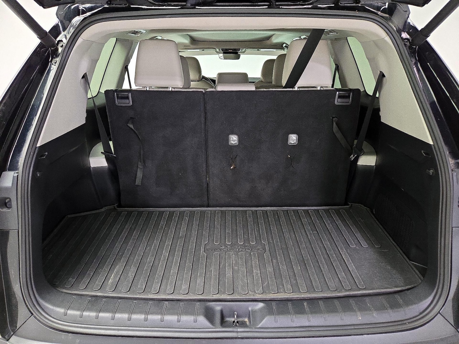 2024 Toyota Grand Highlander XLE - Photo 23
