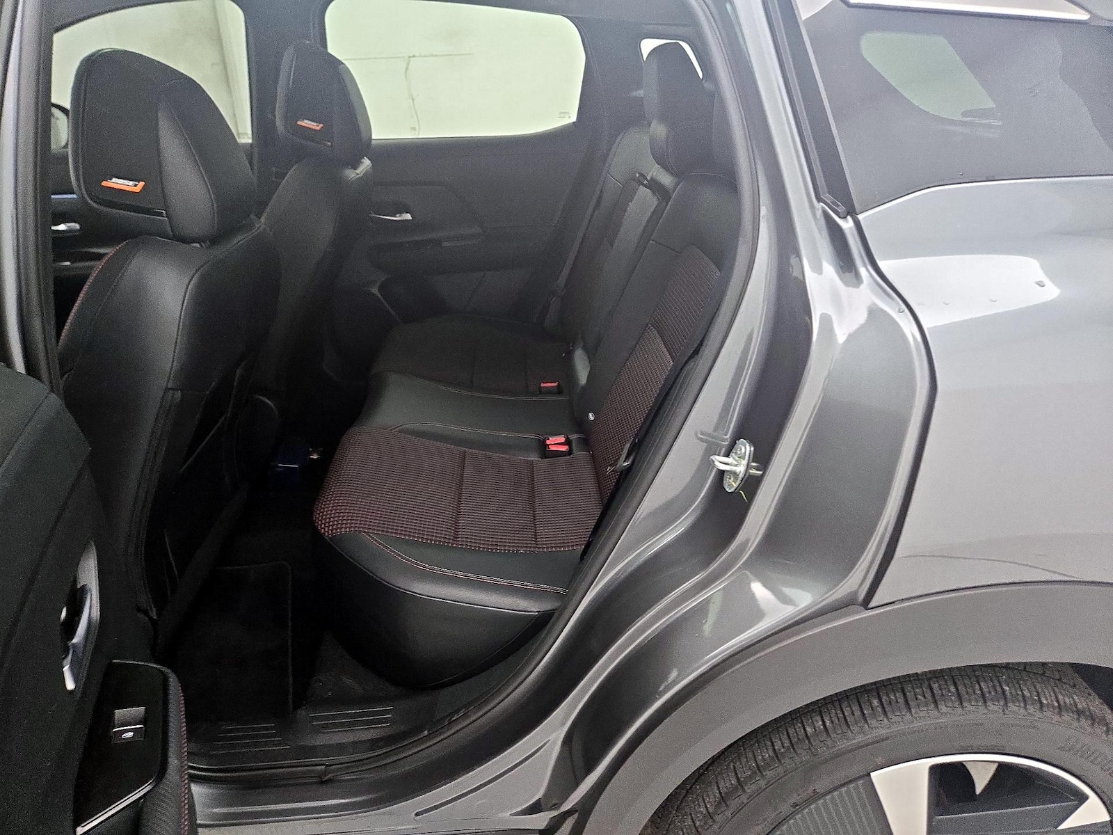 2025 Nissan Kicks SR AWD - Photo 19