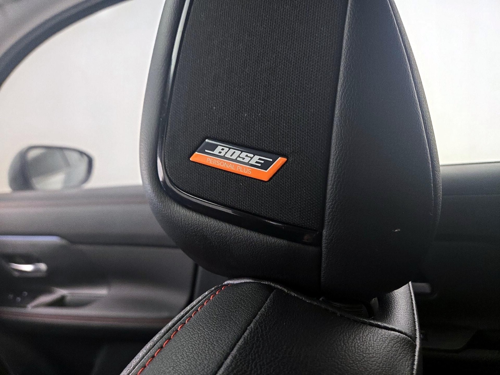 2025 Nissan Kicks SR AWD - Photo 24