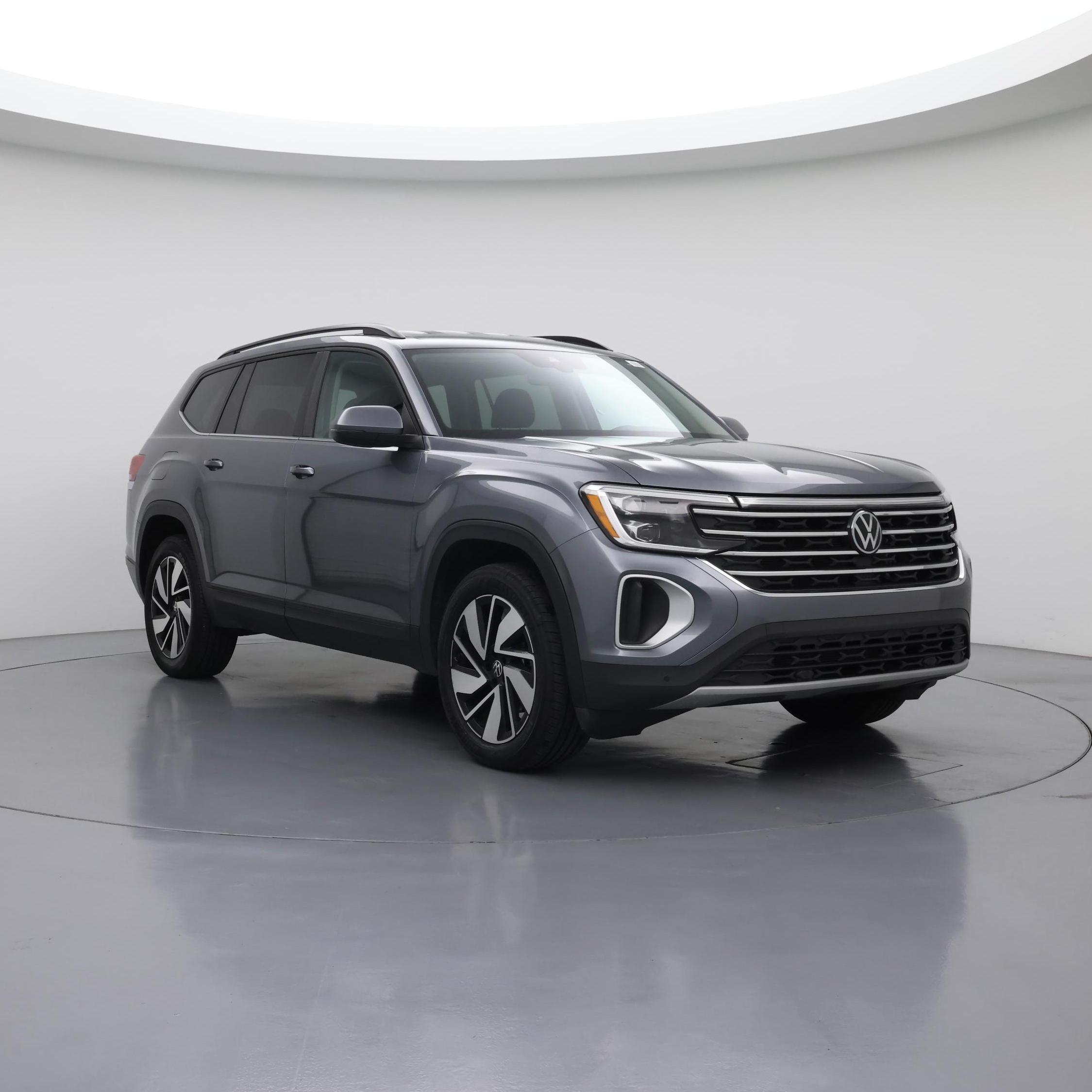 Gray 2025 Volkswagen Atlas SUV / Crossover Front-Wheel Drive Automatic