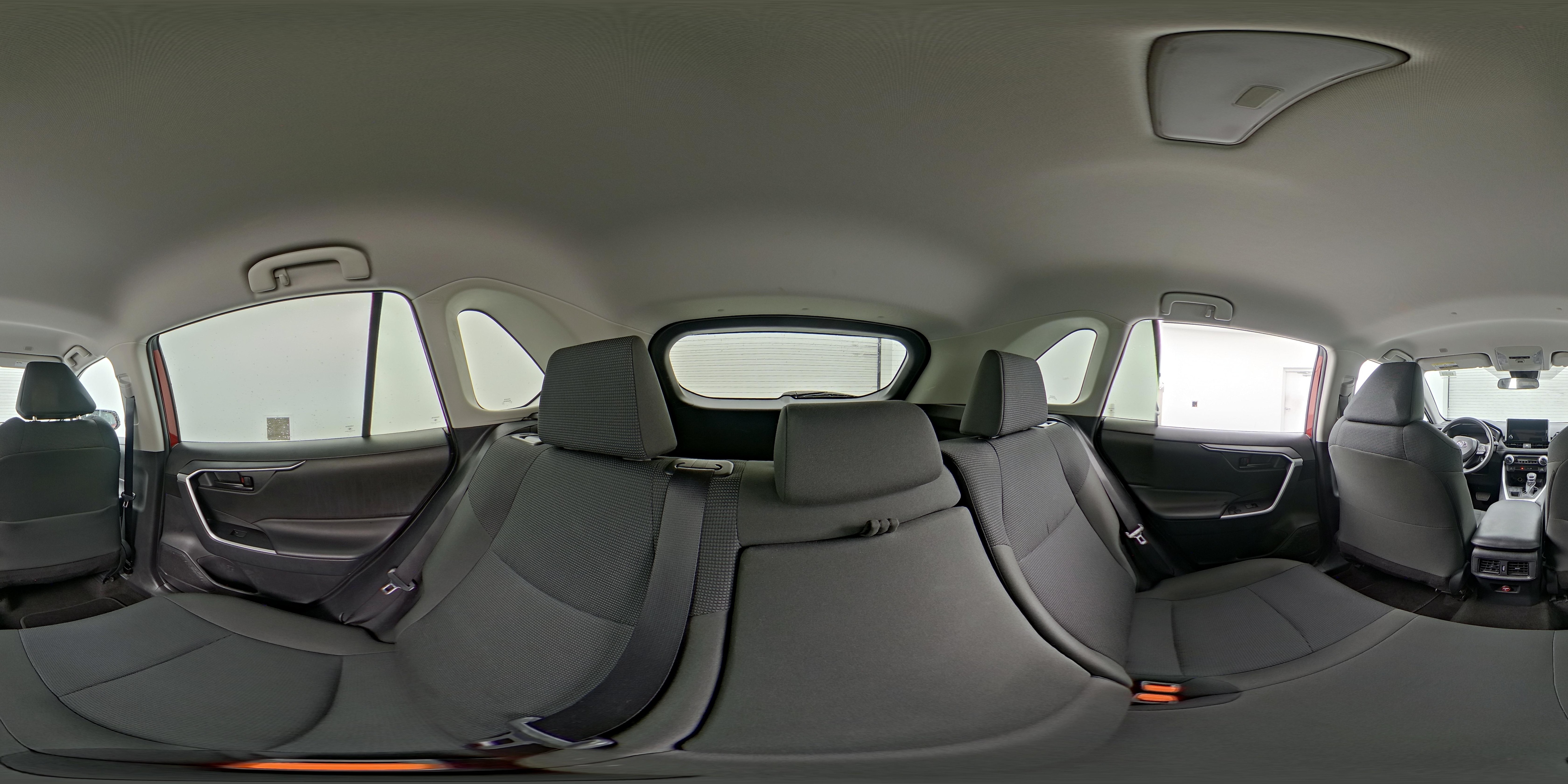 2025 Toyota RAV4 LE - Photo 26