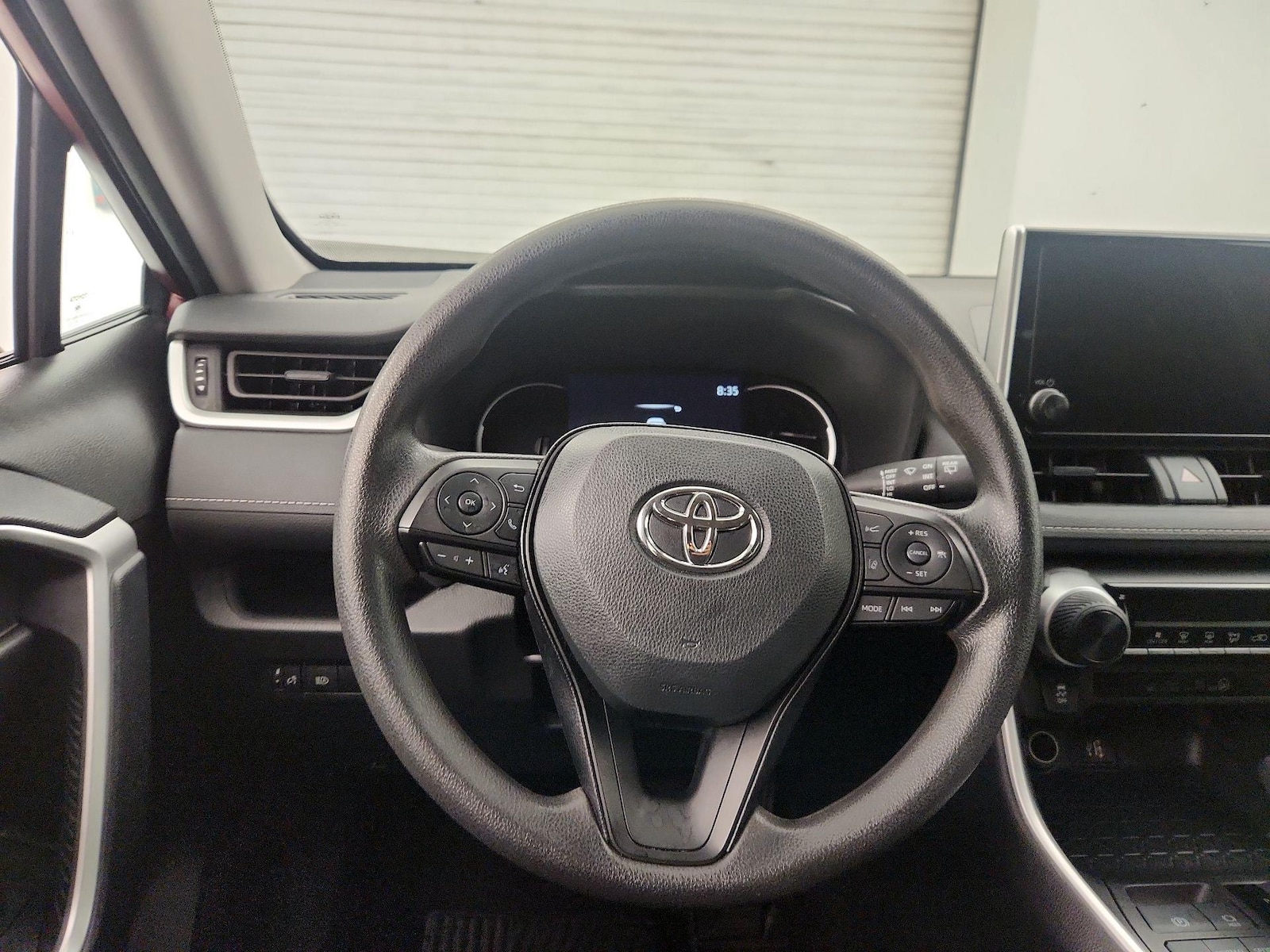 2025 Toyota RAV4 LE - Photo 11