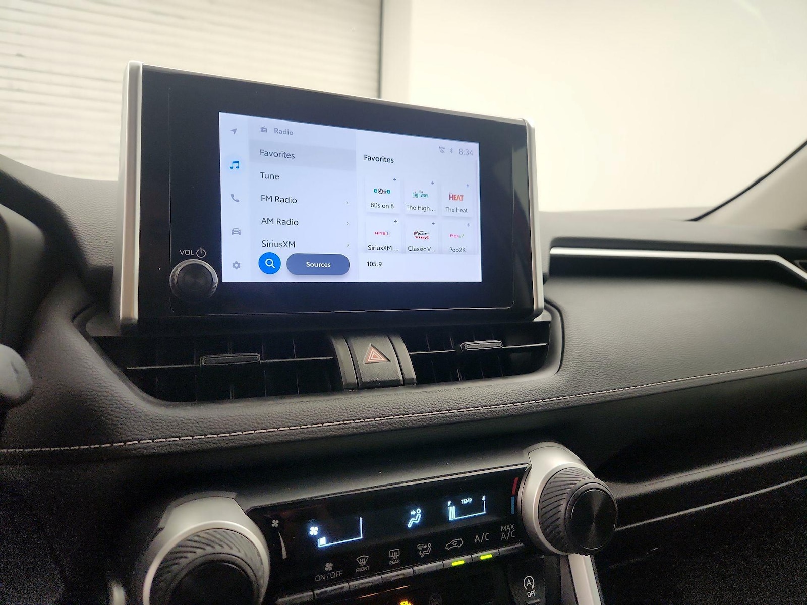 2025 Toyota RAV4 LE - Photo 17
