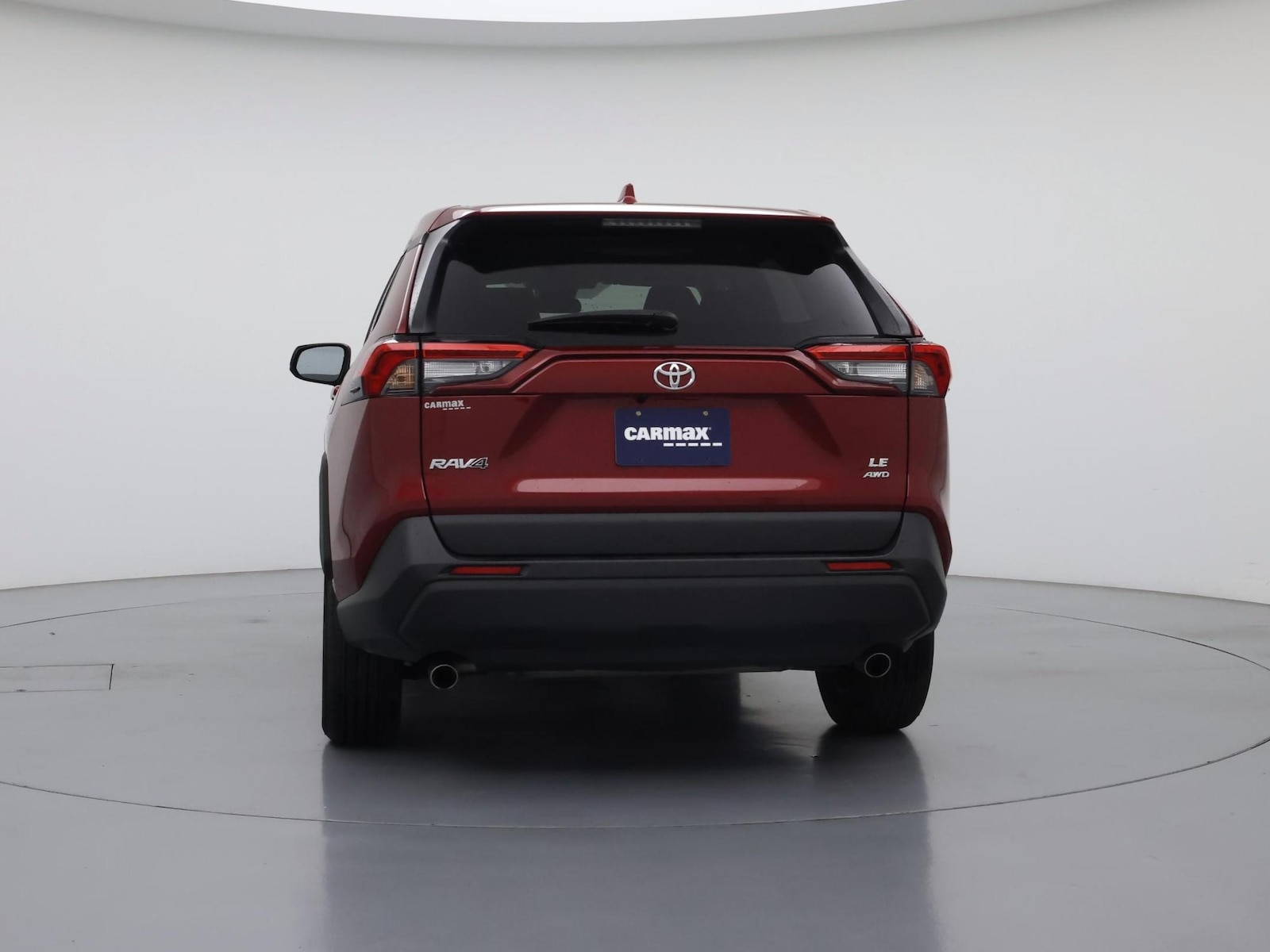 2025 Toyota RAV4 LE - Photo 7