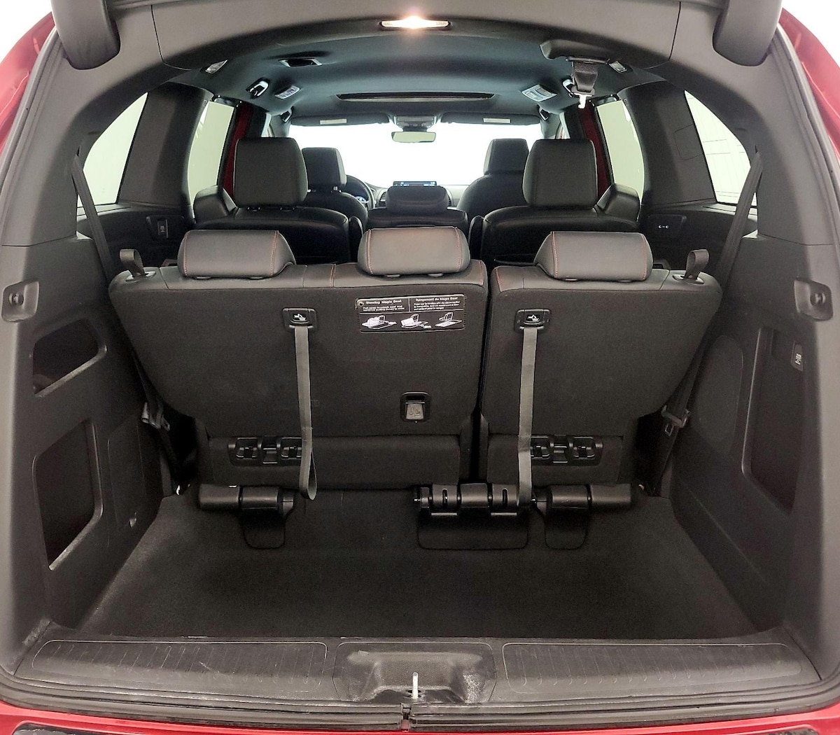 Trunk/Cargo (Seats Up)