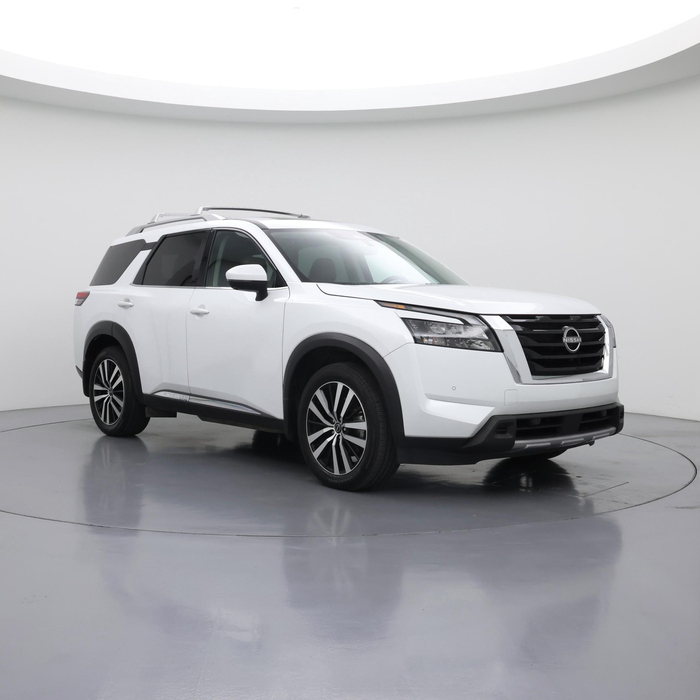 White 2025 Nissan Pathfinder SUV / Crossover Front-Wheel Drive Automatic