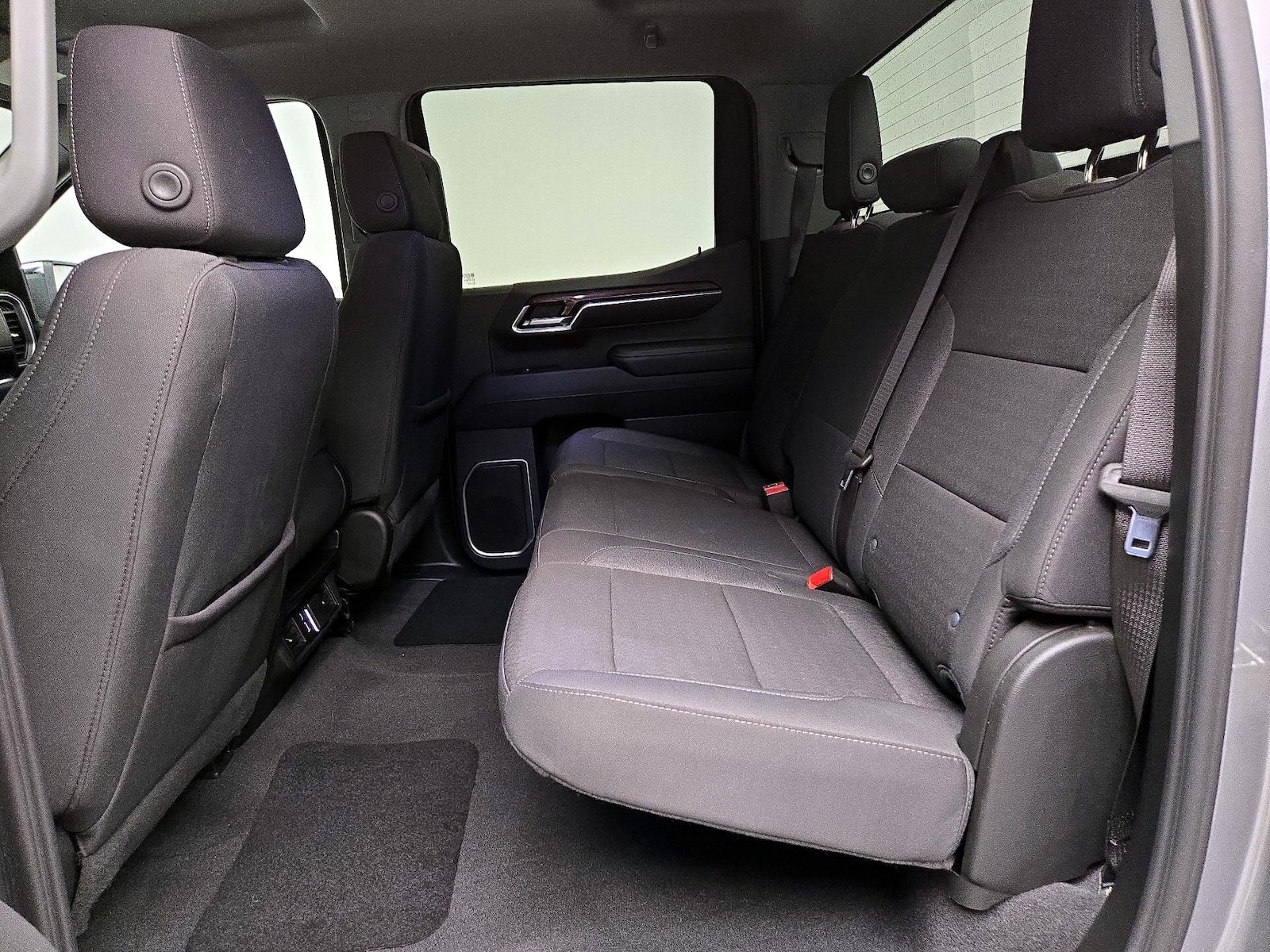 2024 Chevrolet Silverado 1500 LT - Photo 20