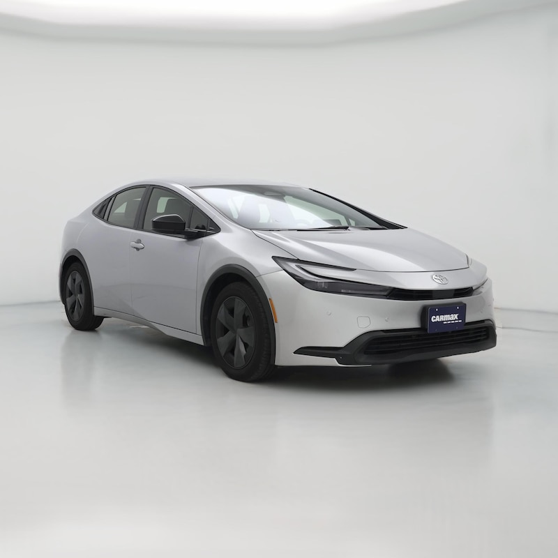 2025 Toyota Prius LE