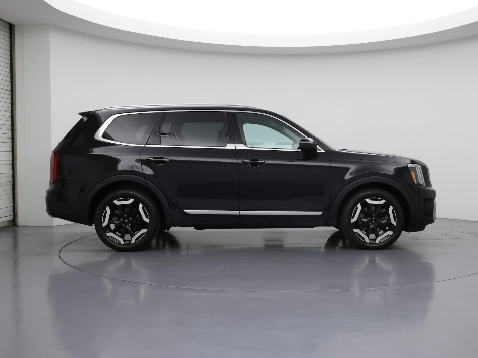2025 Kia Telluride S - Photo 8