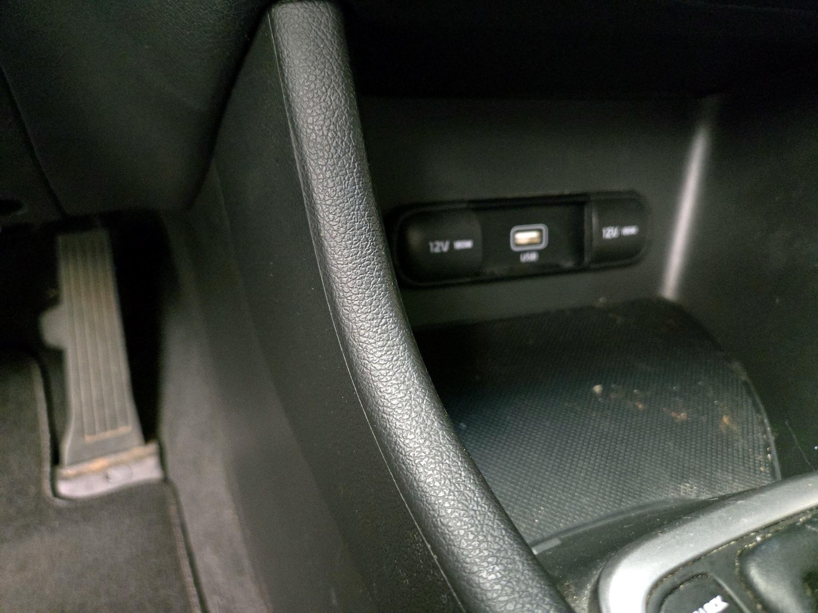 2020 Kia Sportage LX - Photo 19