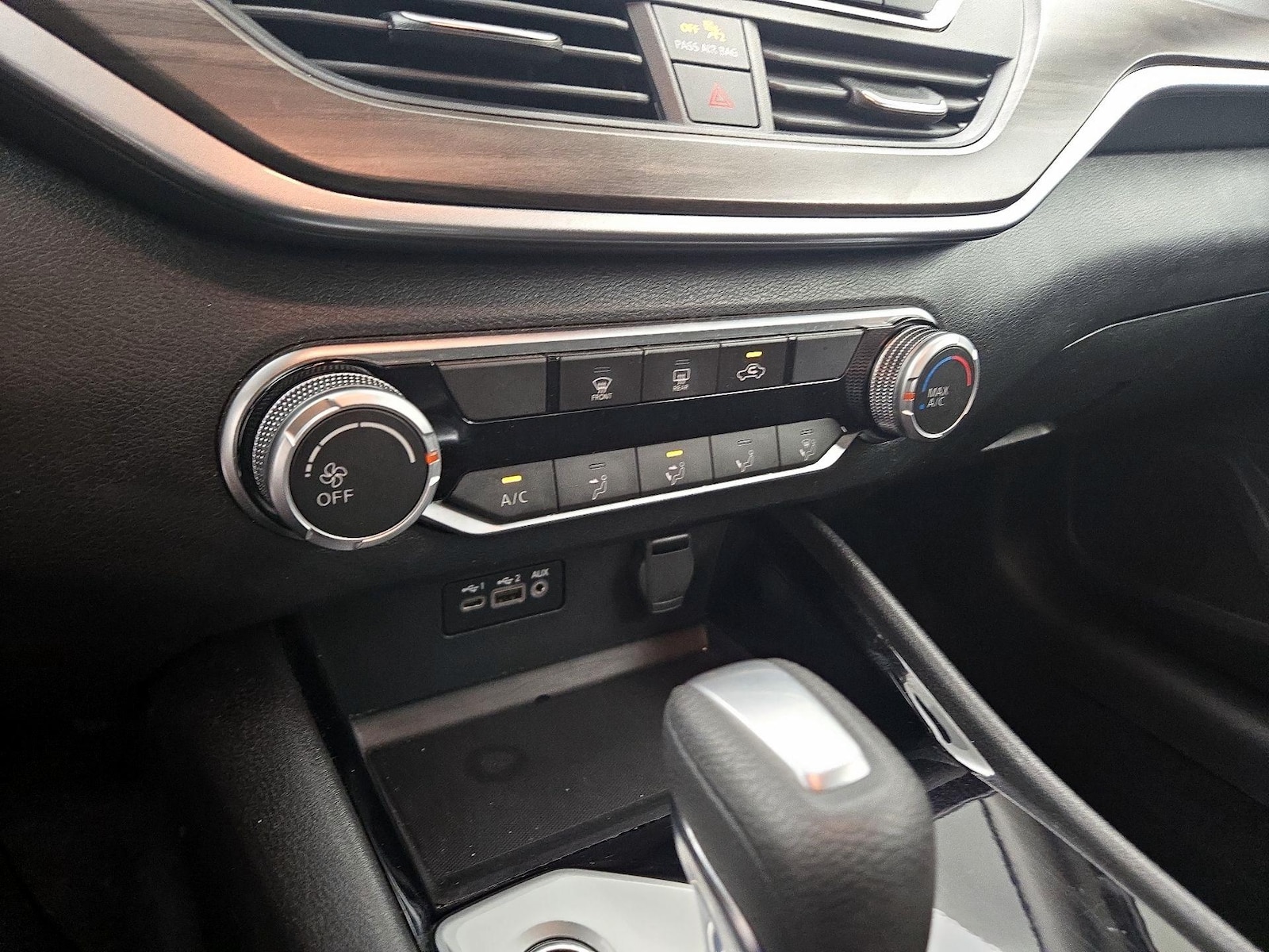 2024 Nissan Altima SV - Photo 17