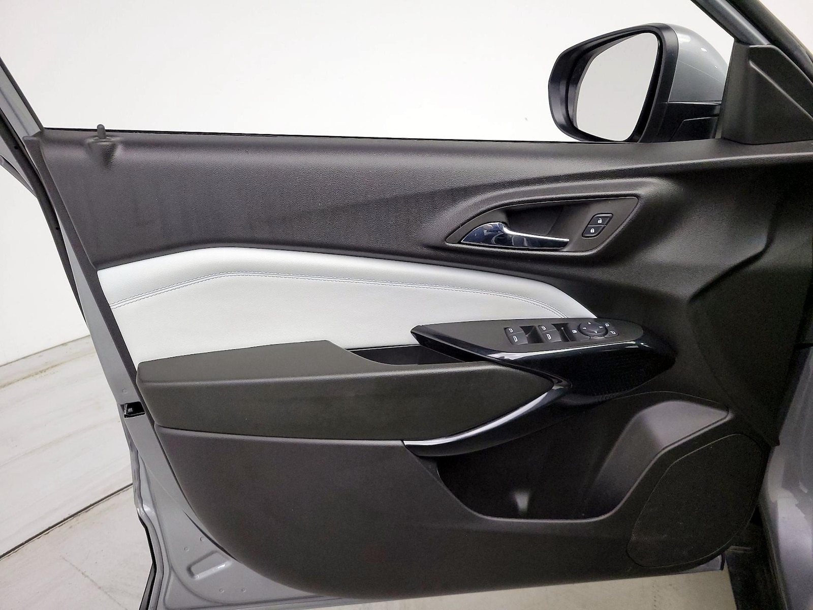 2026 Chevrolet Trax LT - Photo 13