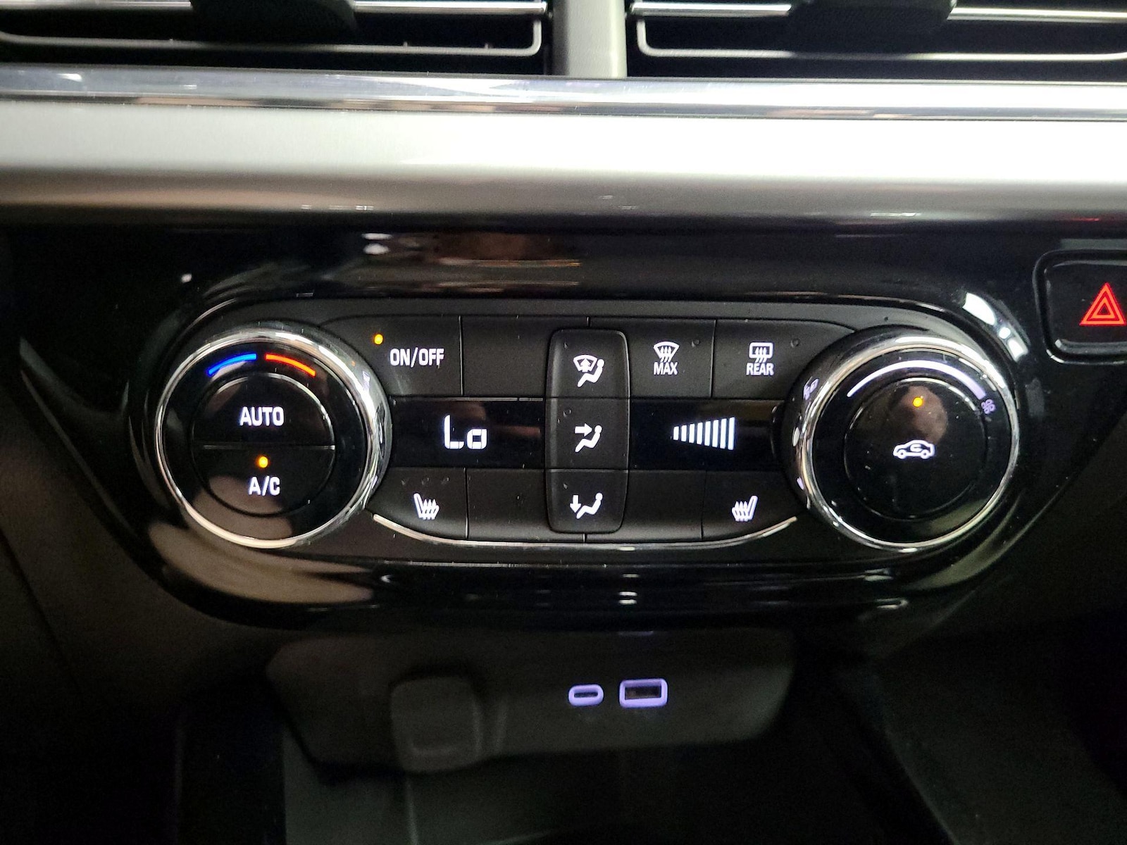 2026 Chevrolet Trax LT - Photo 17