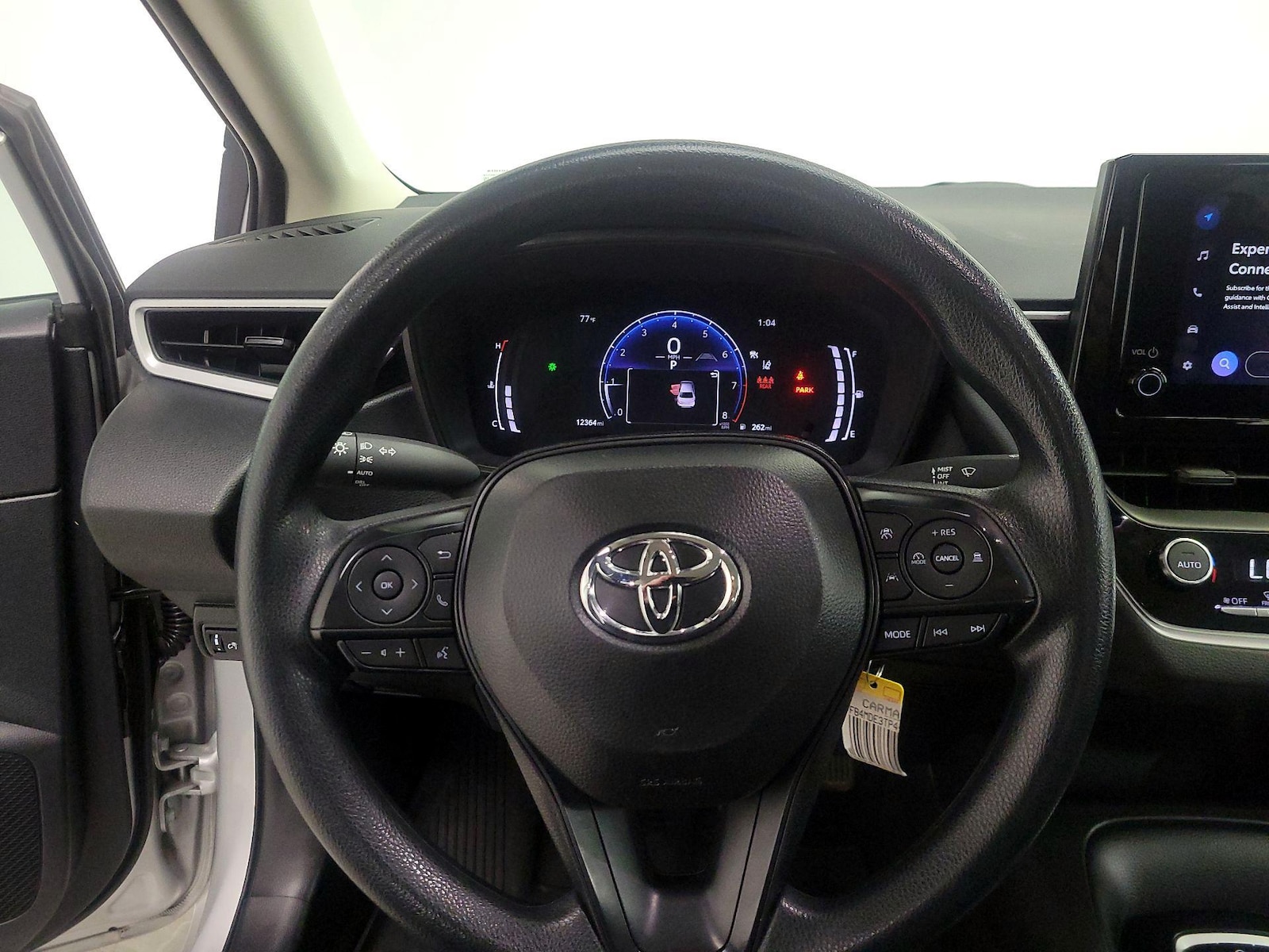 2026 Toyota Corolla LE - Photo 11