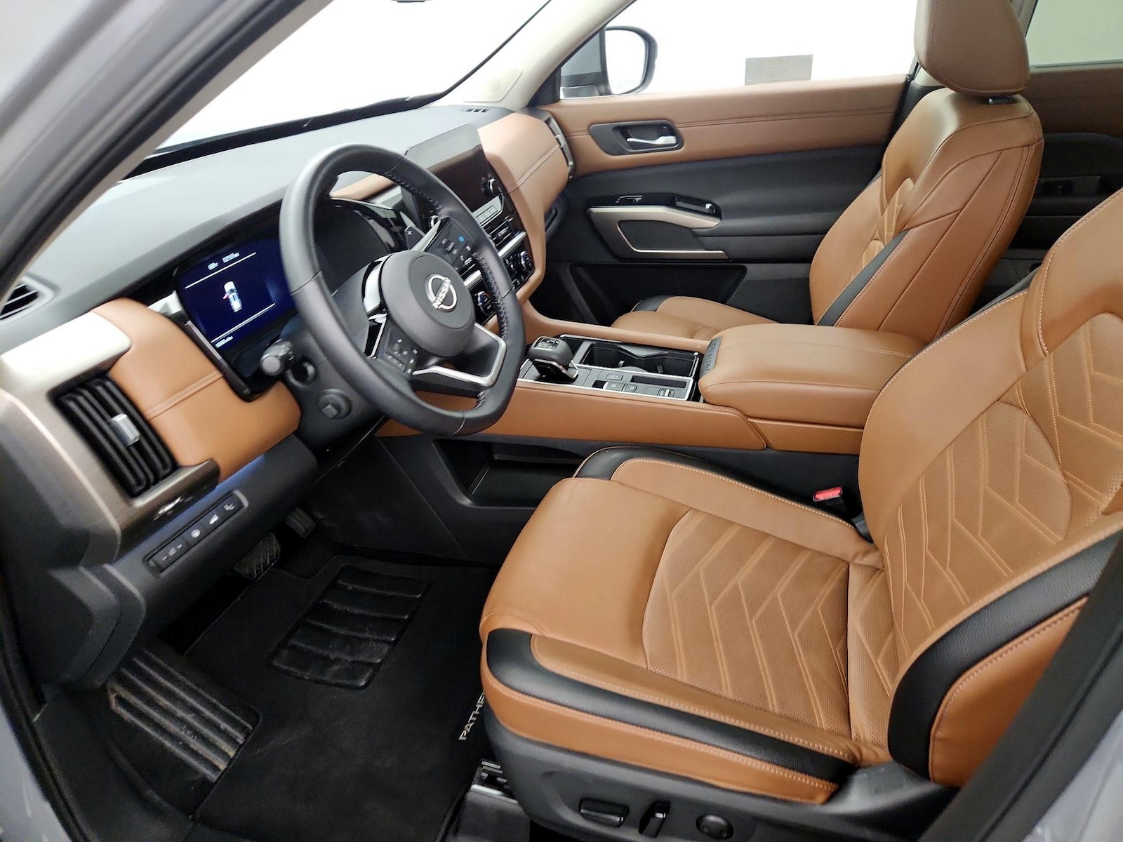 2025 Nissan Pathfinder Platinum - Photo 12
